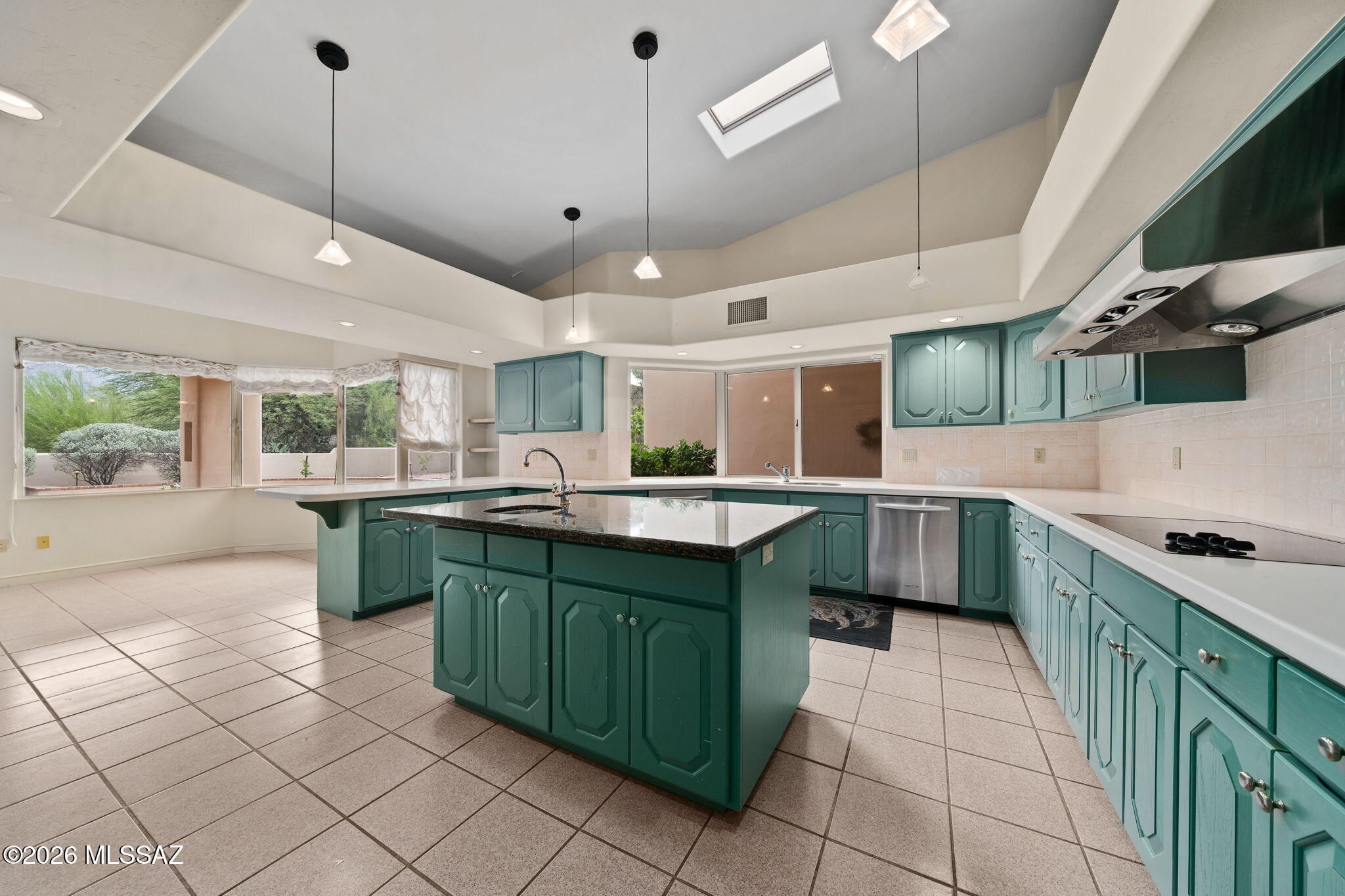 Catalina Foothills Est. NO. 10 (73-90, 119, 121, 123, 127-146) - Residential