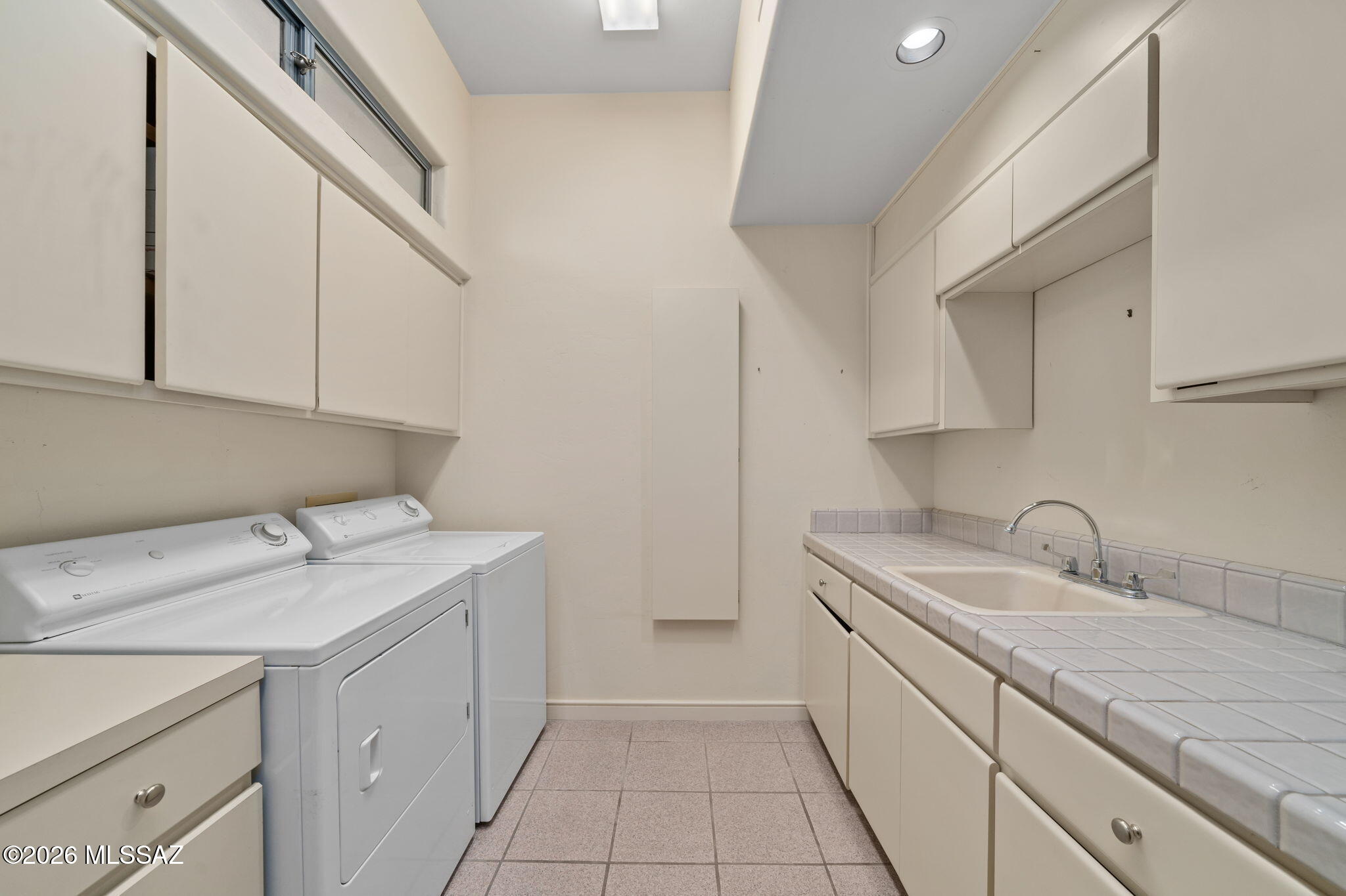 Catalina Foothills Est. NO. 10 (73-90, 119, 121, 123, 127-146) - Residential
