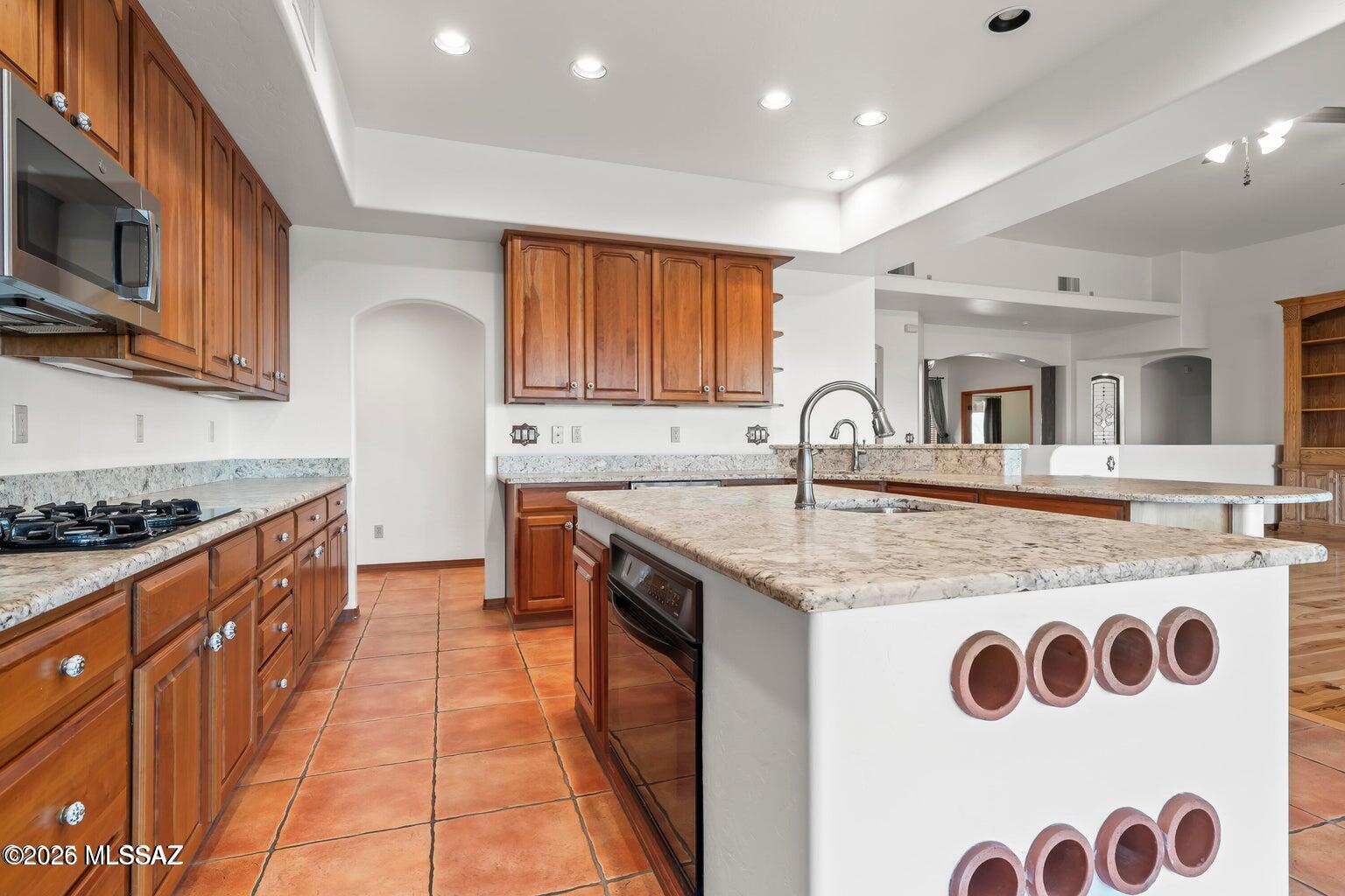 Tucson Mountain Reserve (1-124) - Residential Lease