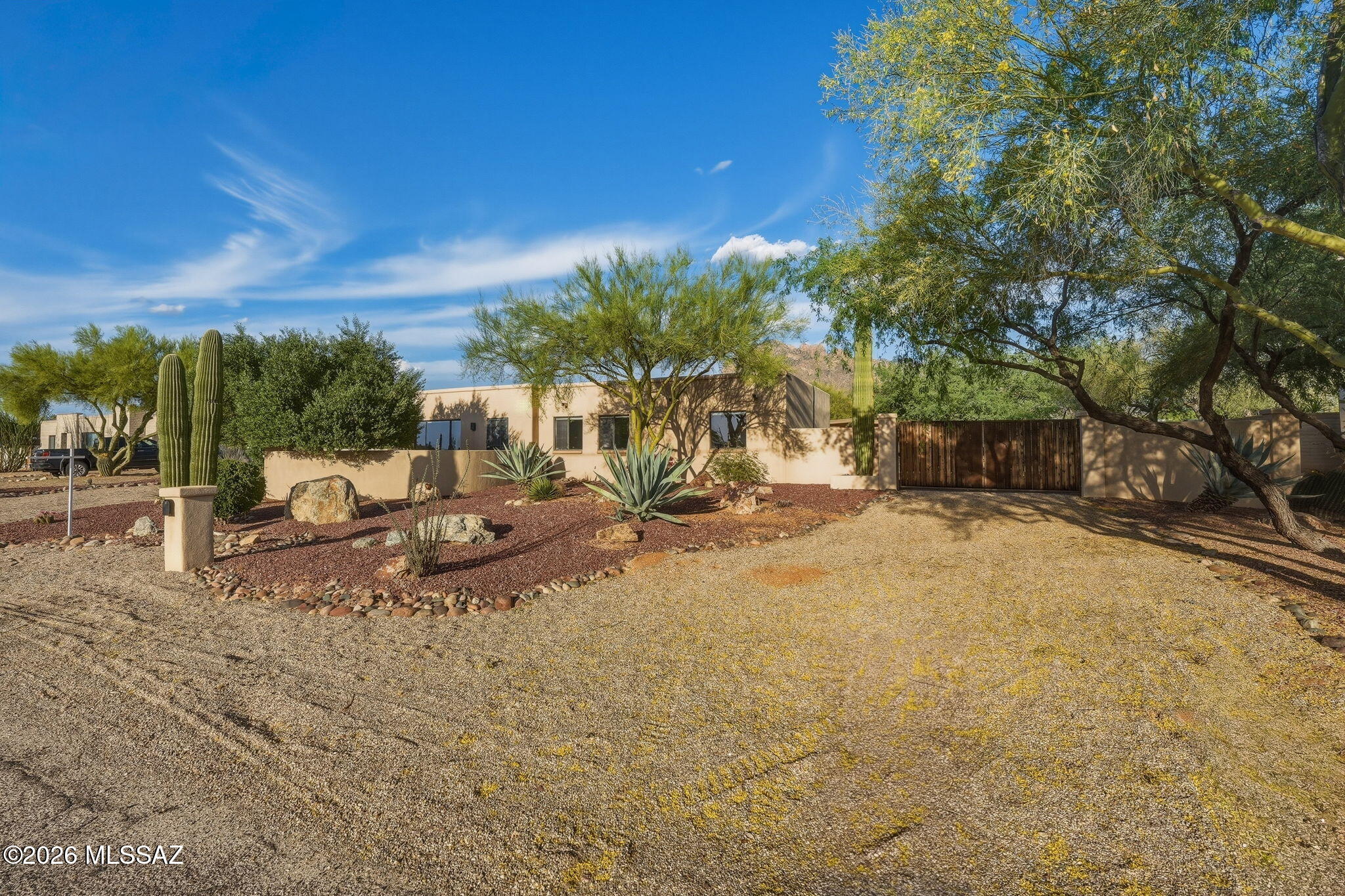 Rancho Feliz (153-352) - Residential
