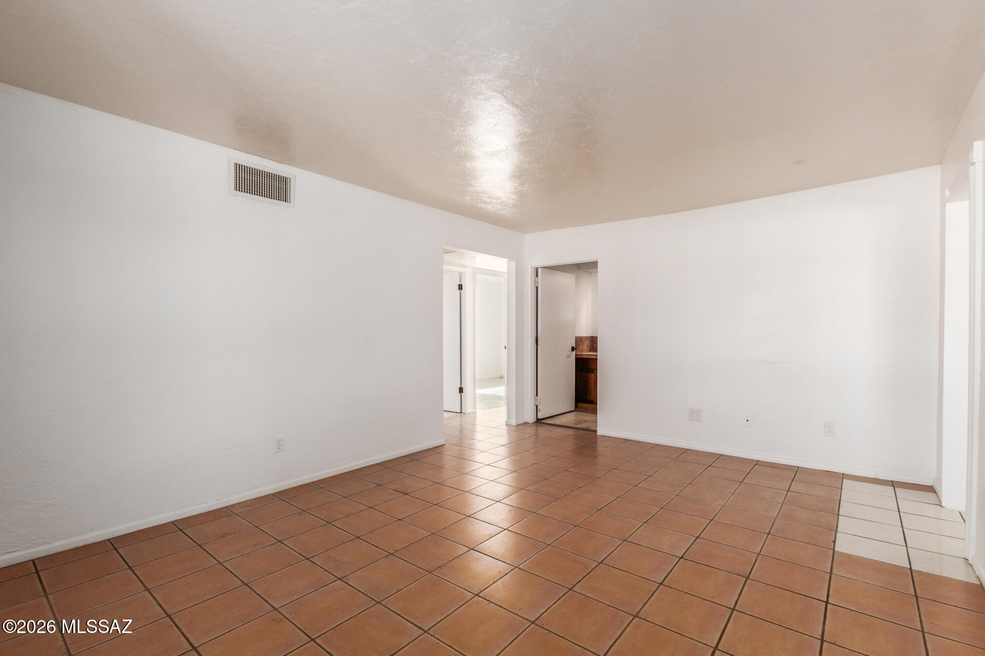 Estrella Sub Amd - Residential