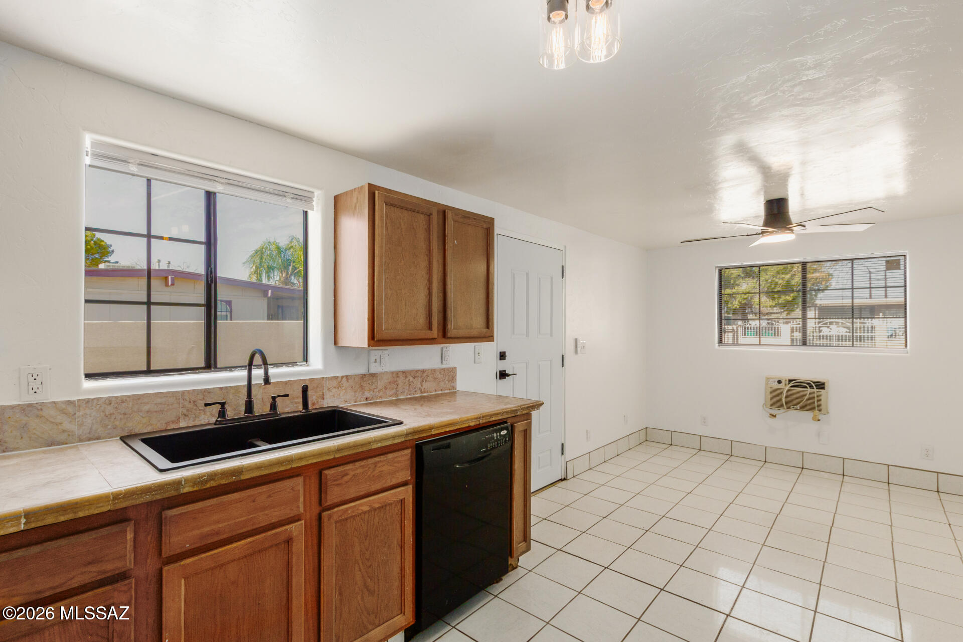 Estrella Sub Amd - Residential