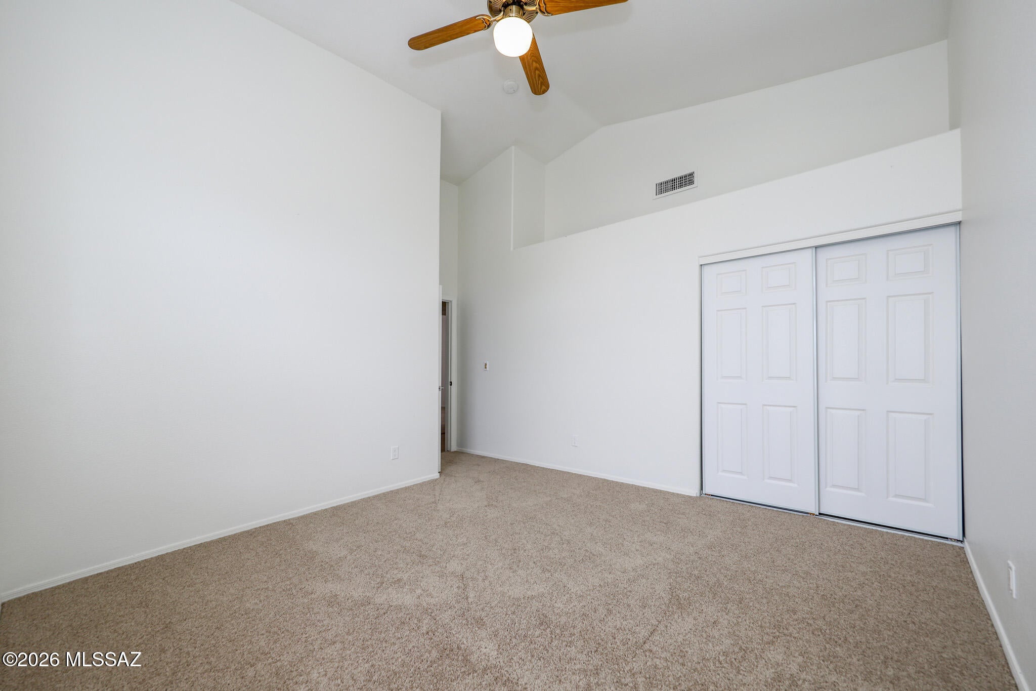 Colonias La Canada (1-82) - Residential Lease