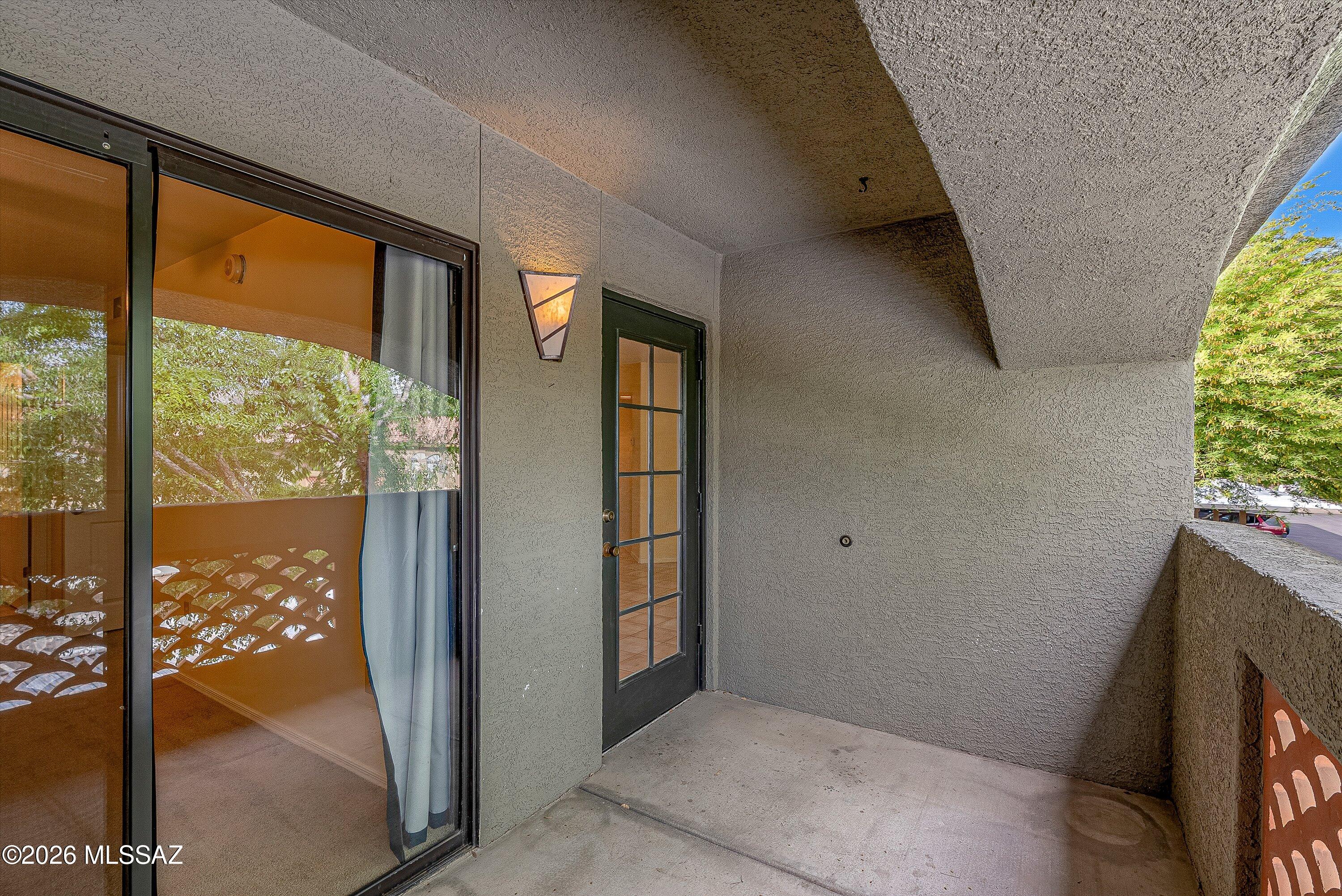 Veranda at Ventana Condominiums - Residential
