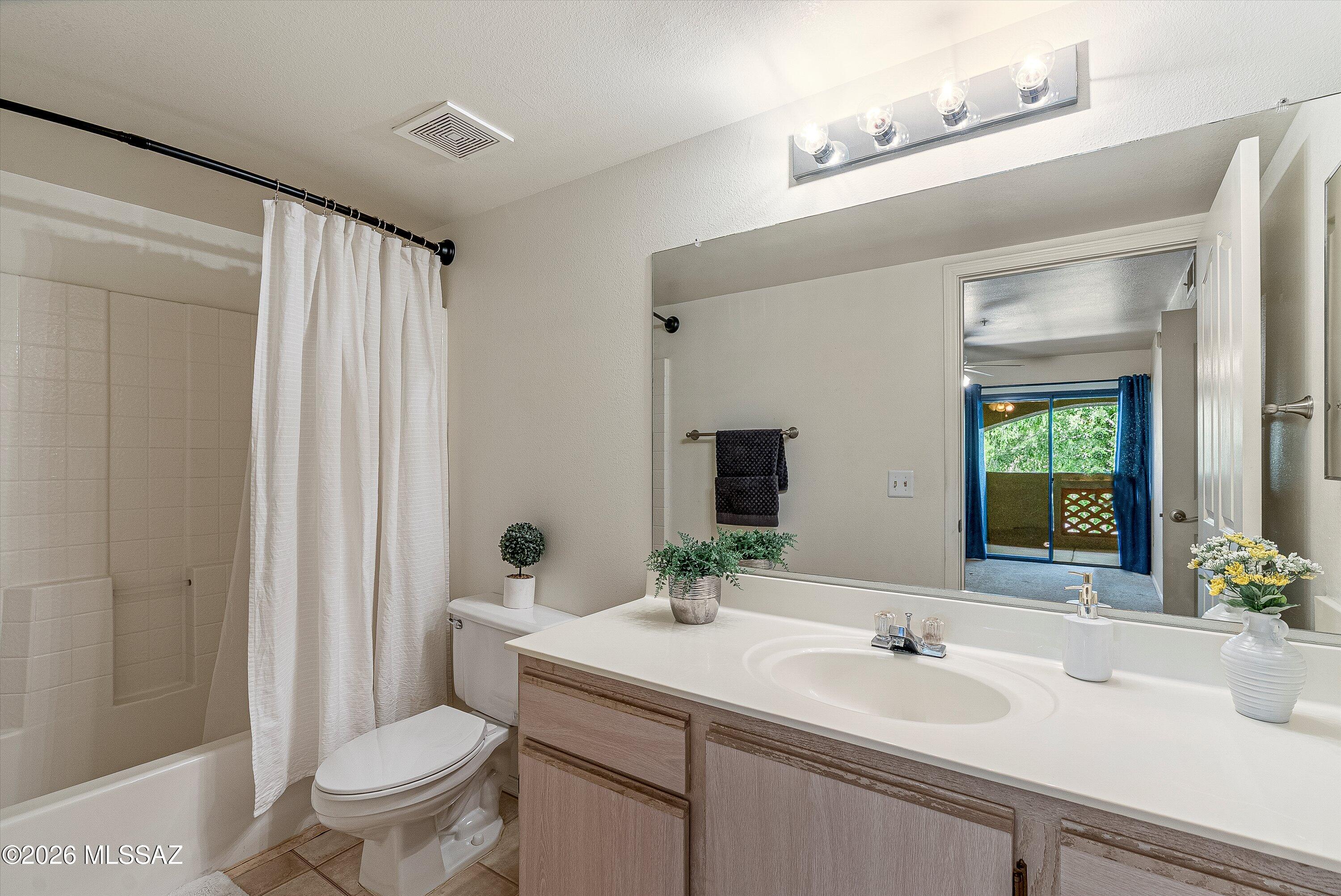 Veranda at Ventana Condominiums - Residential