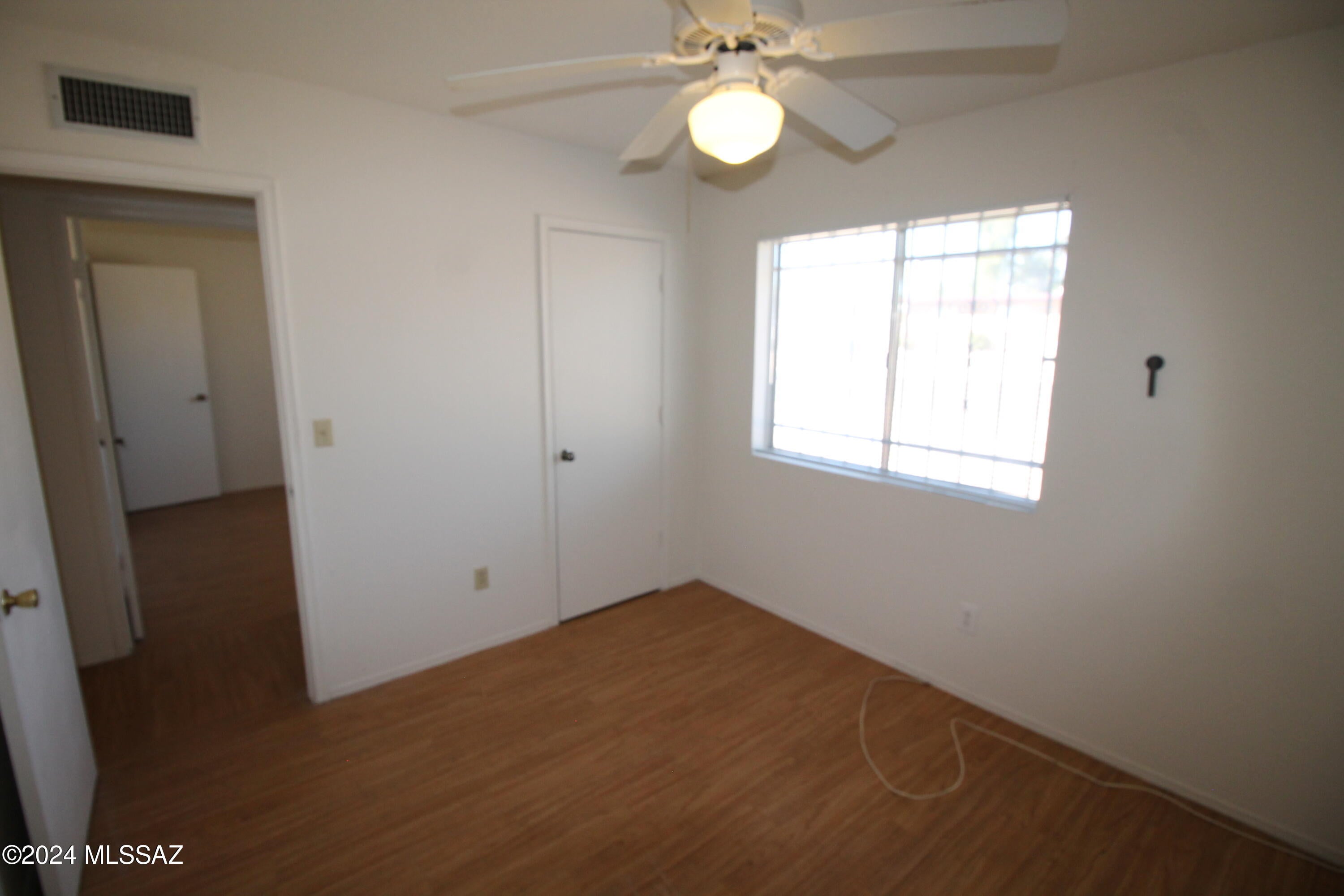 Twenty-Nine Palms (1-70) - Residential Lease