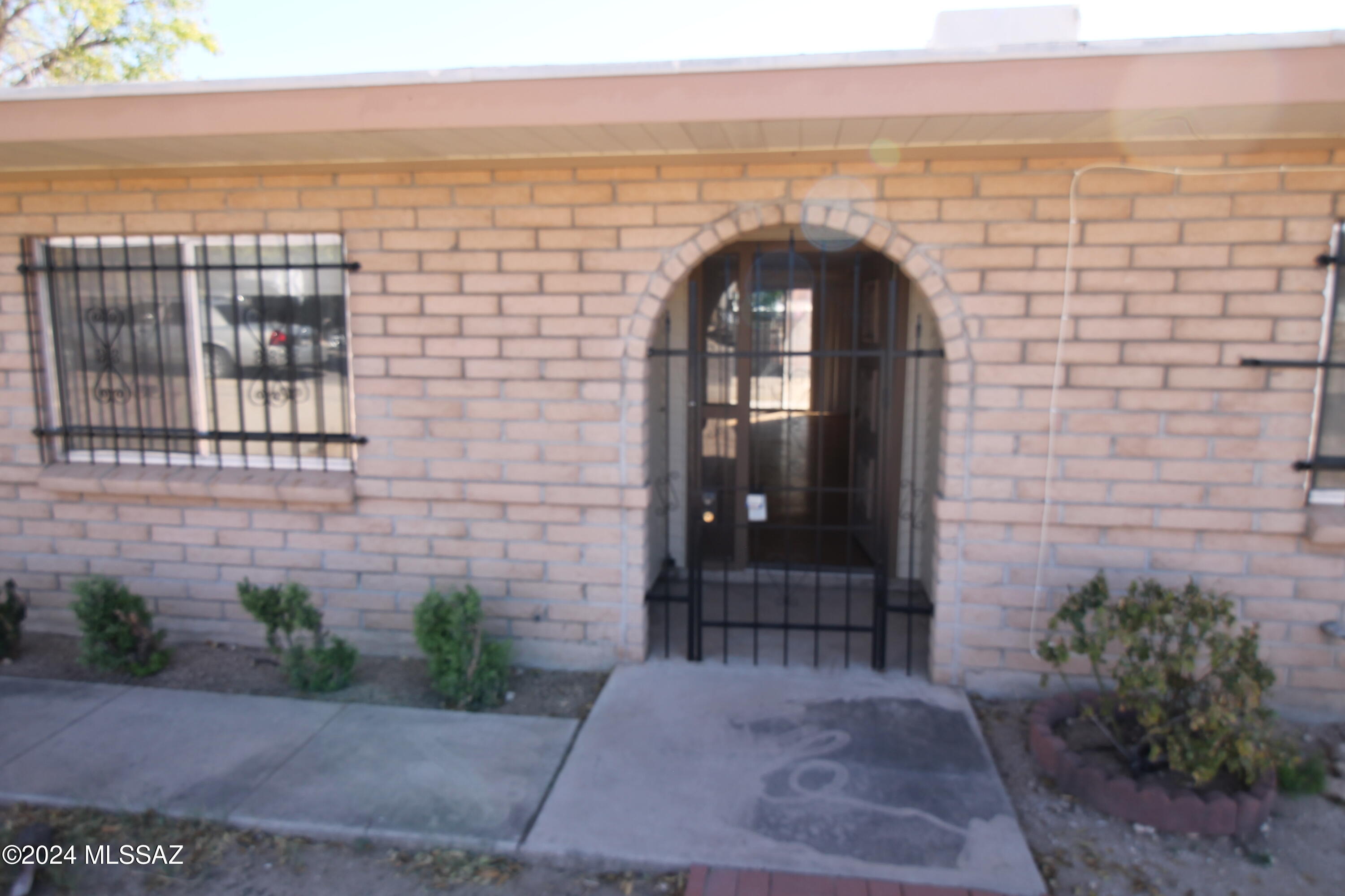 Twenty-Nine Palms (1-70) - Residential Lease