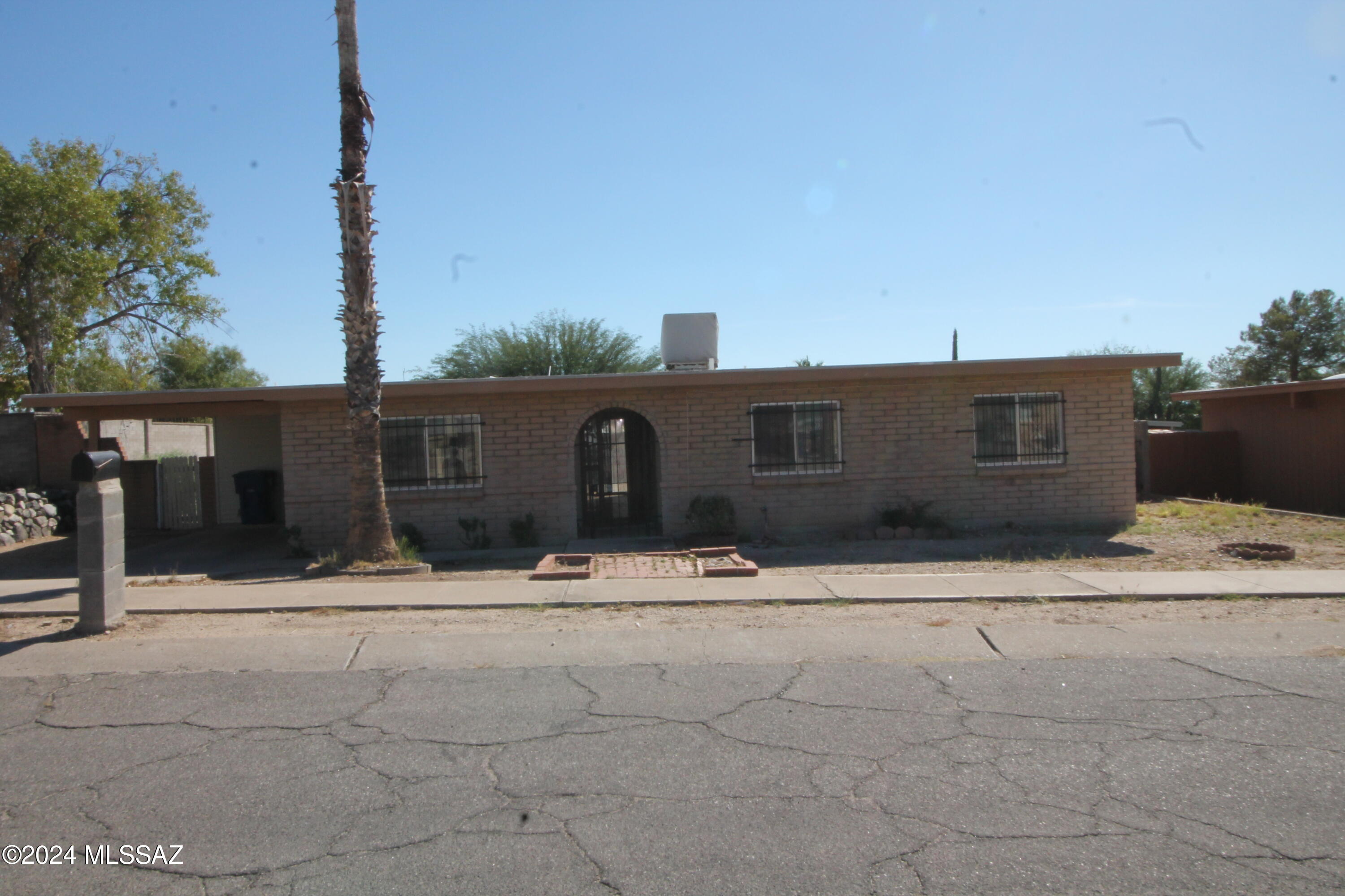 Twenty-Nine Palms (1-70) - Residential Lease