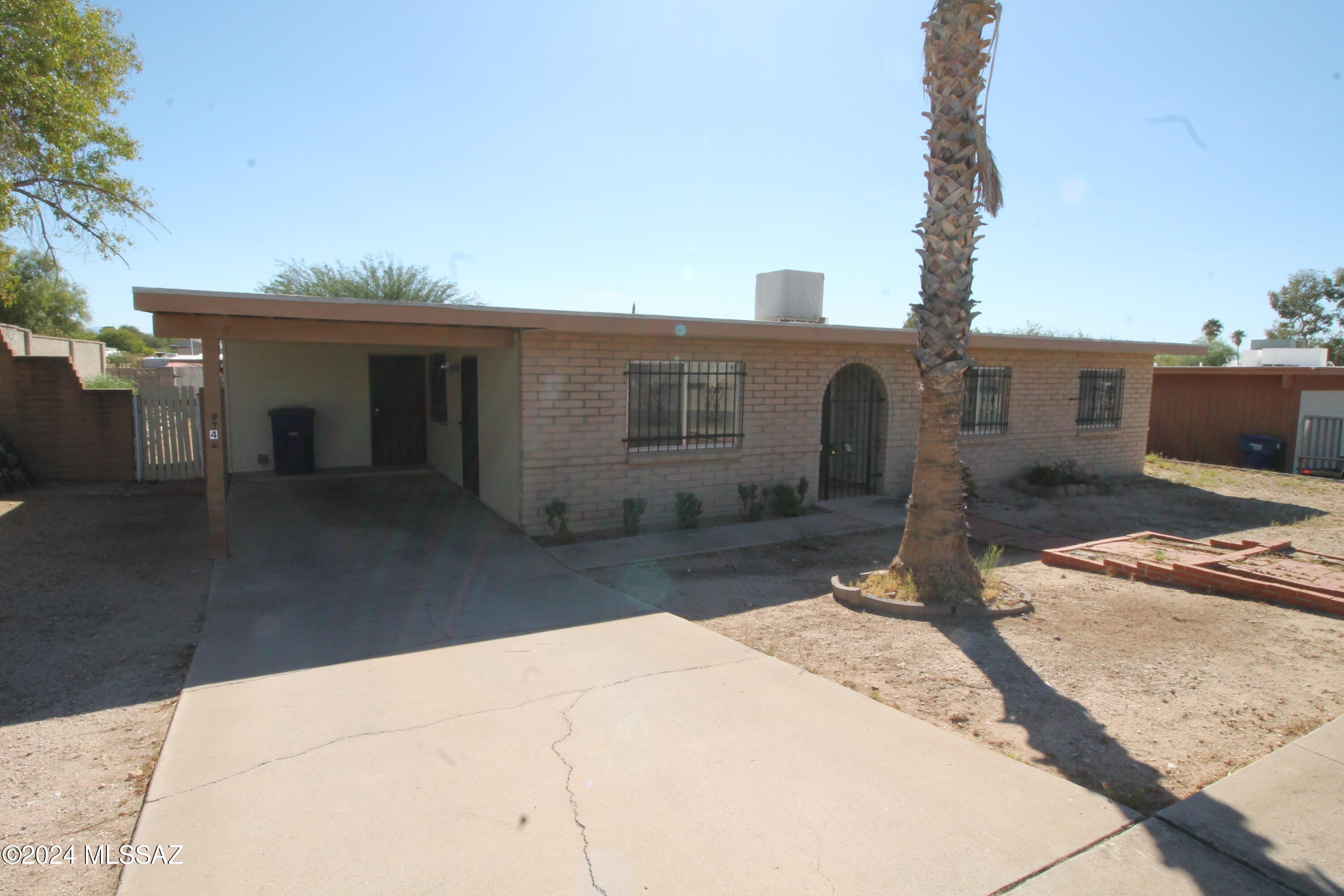 Twenty-Nine Palms (1-70) - Residential Lease