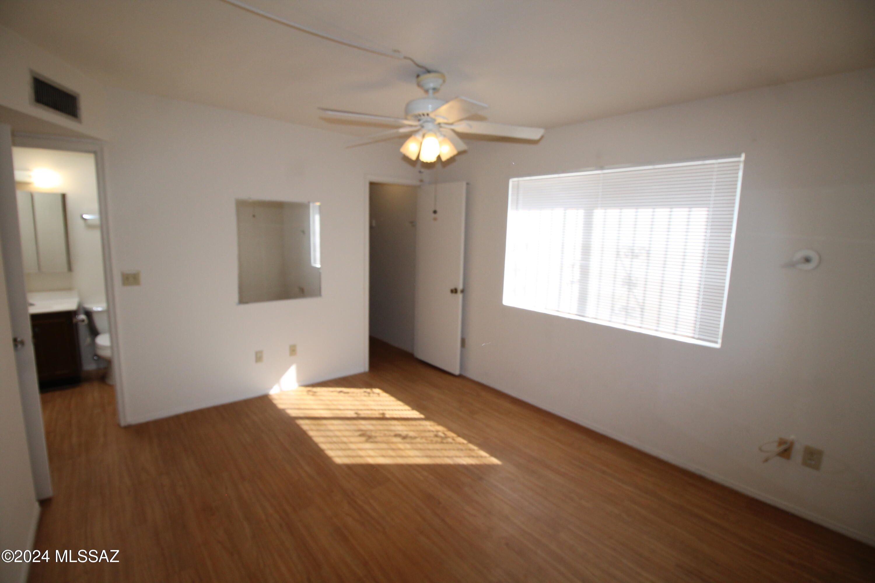 Twenty-Nine Palms (1-70) - Residential Lease