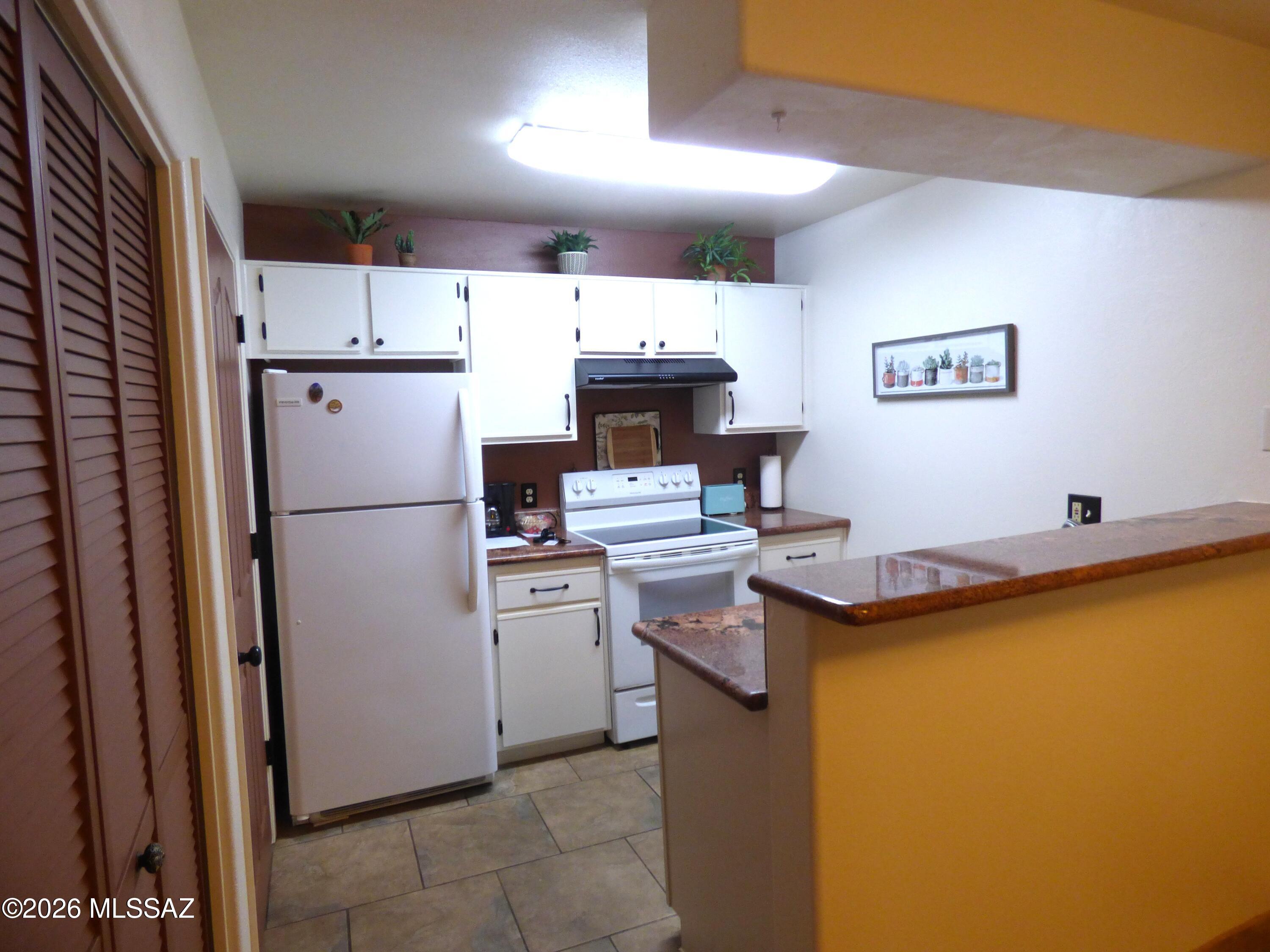 Veranda at Ventana Condominiums - Residential Lease