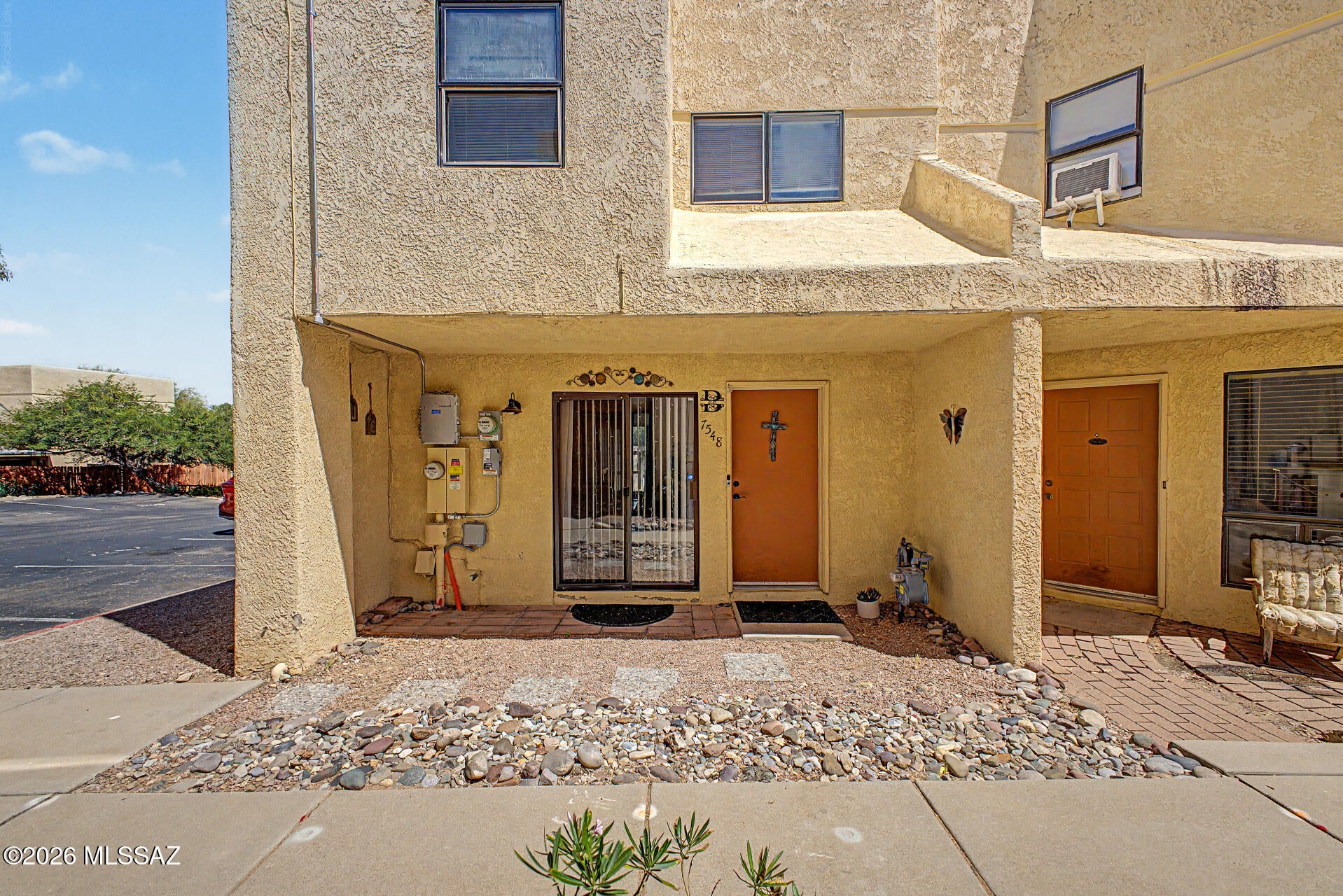 Bright when you want it. Dark when you need it. Welcome to this charming 3-bedroom, 3-bathroom townhome where comfortable living meets everyday convenience. This home offers a great open floor plan, convenient powder room downstairs and newer appliances. Guest bathroom equipped with Bluetooth fan. Enjoy piece of mind with a newer HVAC, smart thermostat, a manageable monthly solar payment, and low electric bills. ADT alarm service available. Blackout curtains let you create the perfect atmosphere for night-shift workers, gamers, night owls or even vampires! Located right next to the community pool, a refreshing dip is just steps away when temperatures rise. With a comfortable layout, energy-conscious features, and easy access to community amenities, this home offers simple, convenient living in a great east-side location.
Close to shopping, entertainment, dining and so much more!