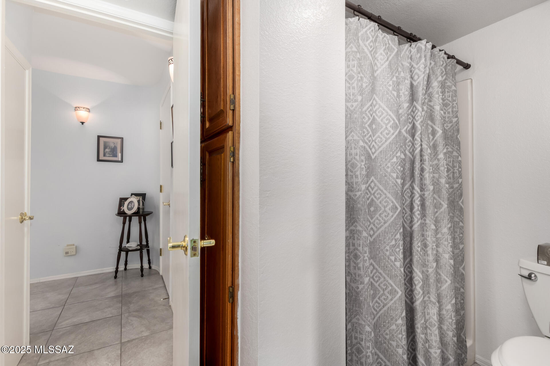 Plaza Mirador (1-28) - Residential
