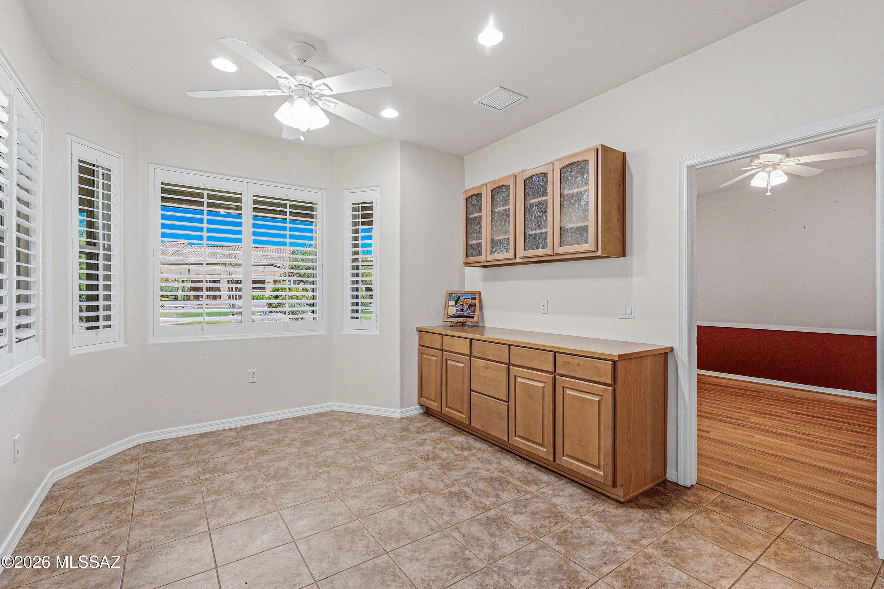 Las Campanas Village (1-111) - Residential