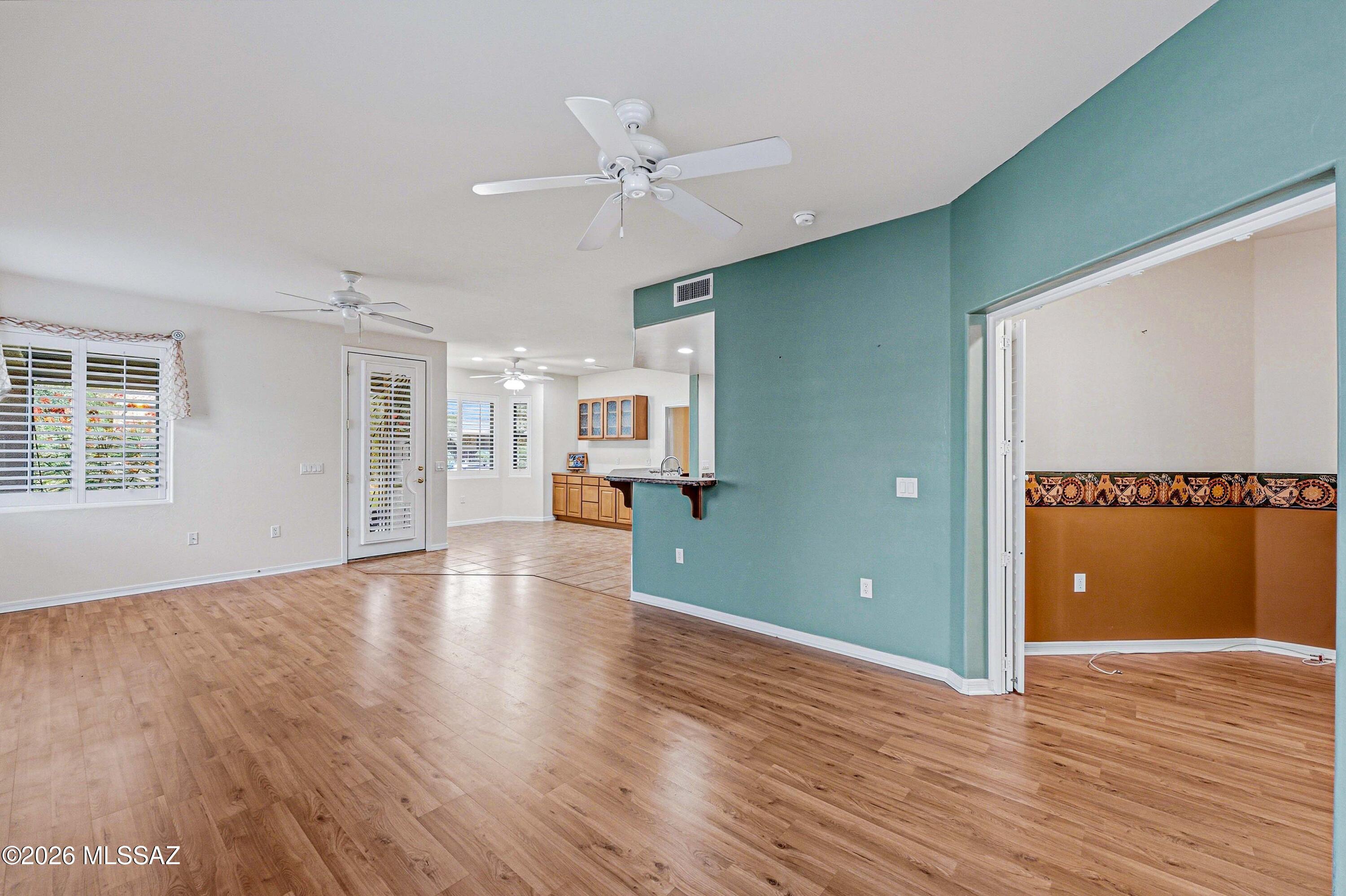 Las Campanas Village (1-111) - Residential
