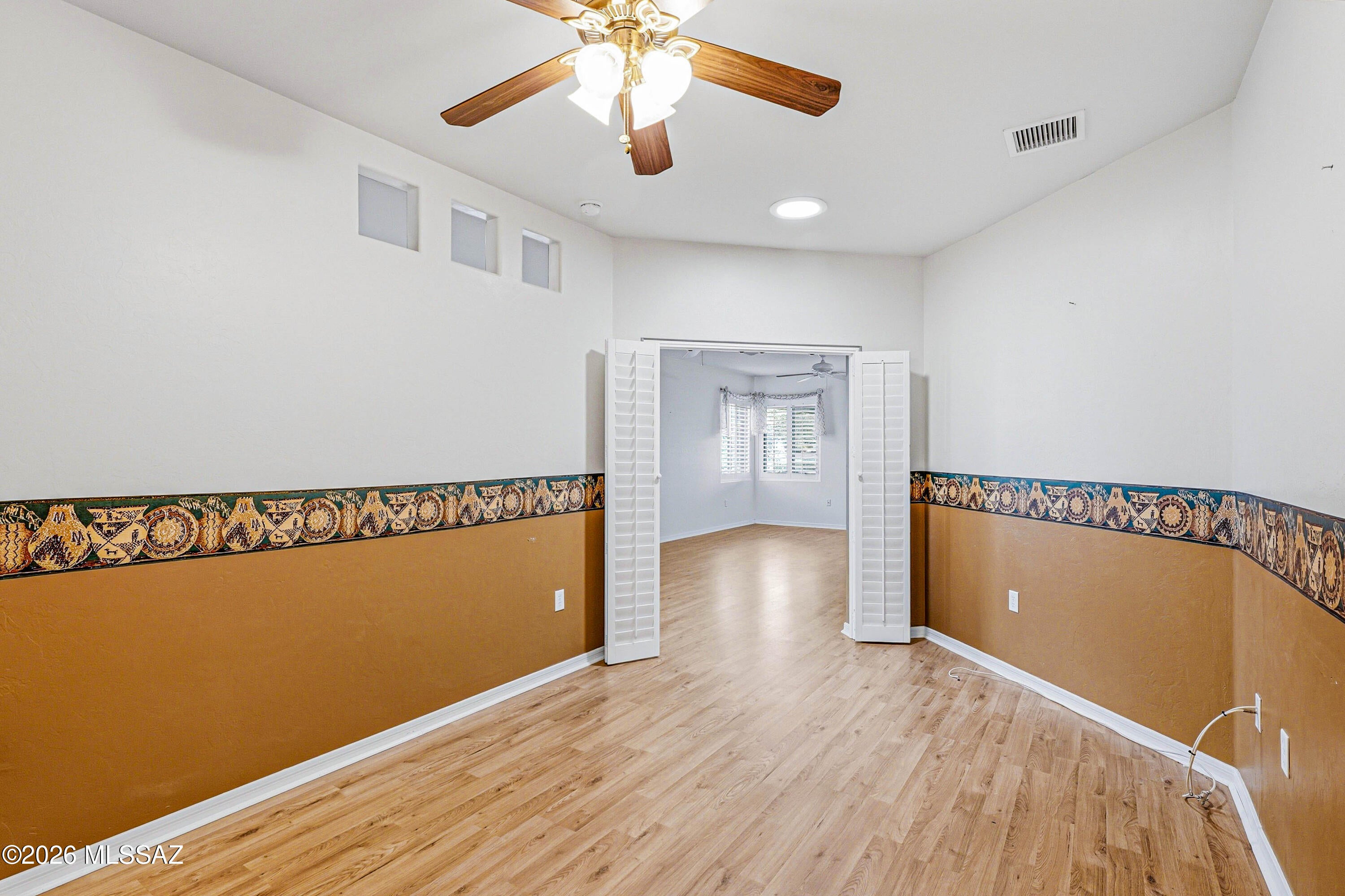 Las Campanas Village (1-111) - Residential