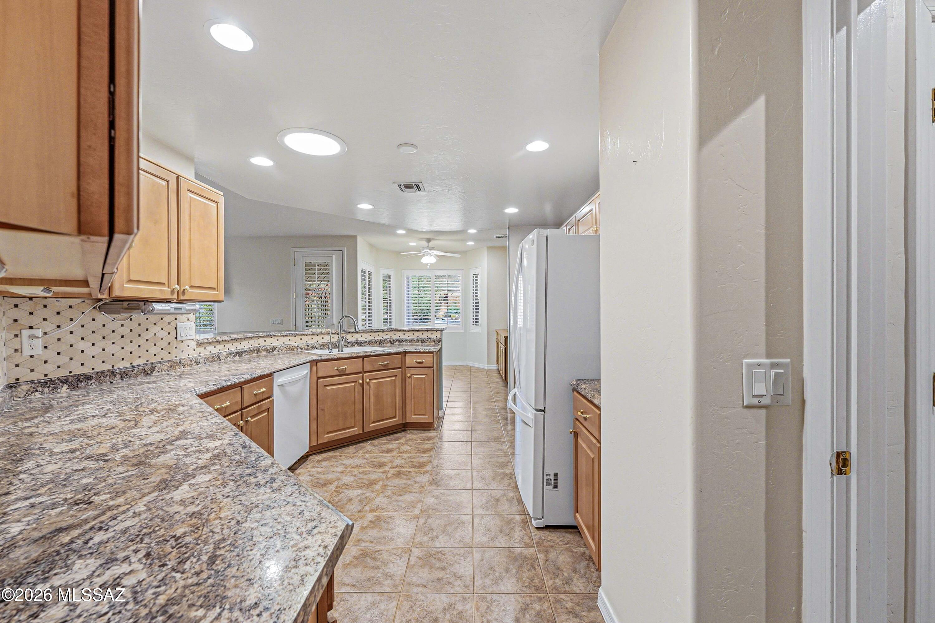 Las Campanas Village (1-111) - Residential