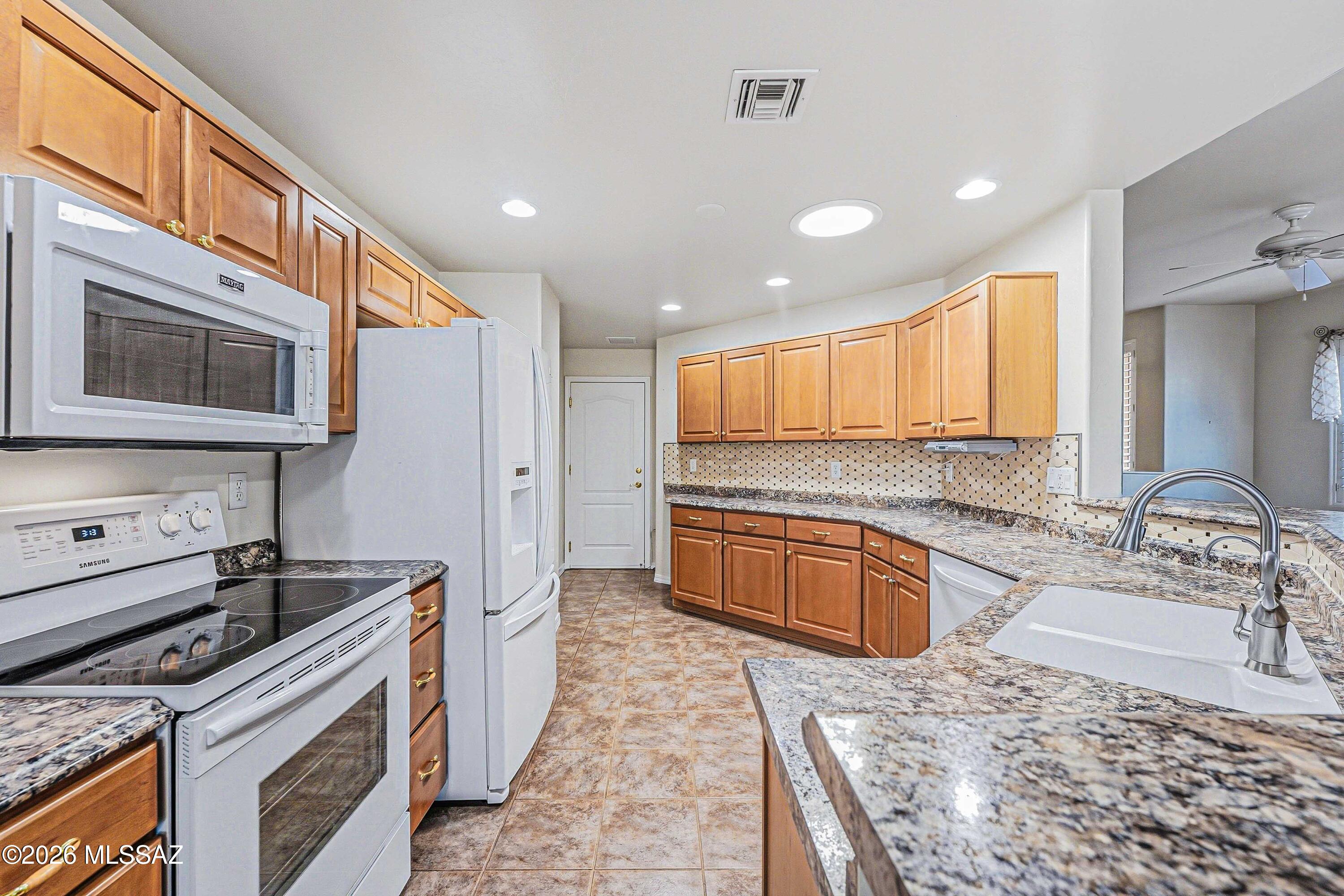 Las Campanas Village (1-111) - Residential