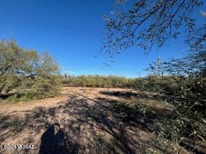 Don't miss this great opportunity to own two lots in Mammoth, AZ. The perfect spot to build your new home--priced to sell!  Utilities at lot line.