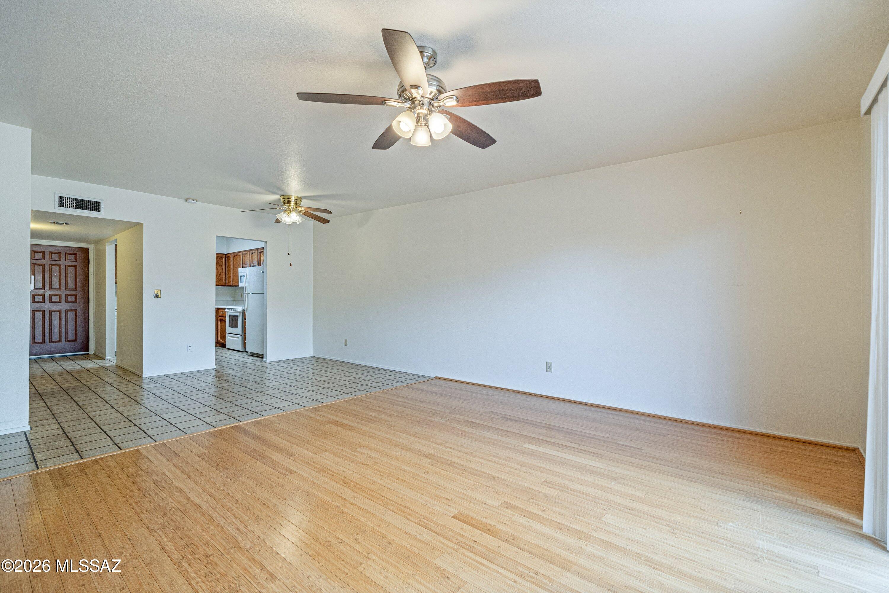 Pantano Park Townhouses - Residential