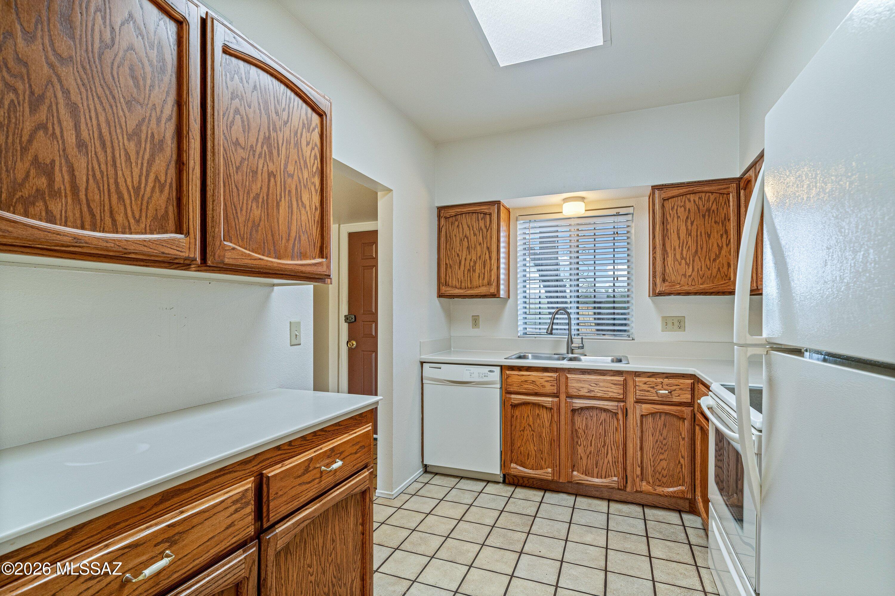 Pantano Park Townhouses - Residential