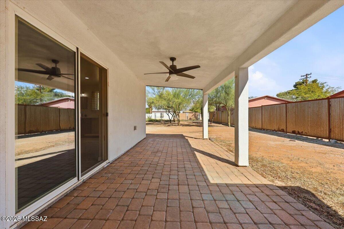 Casa Solariega - Residential
