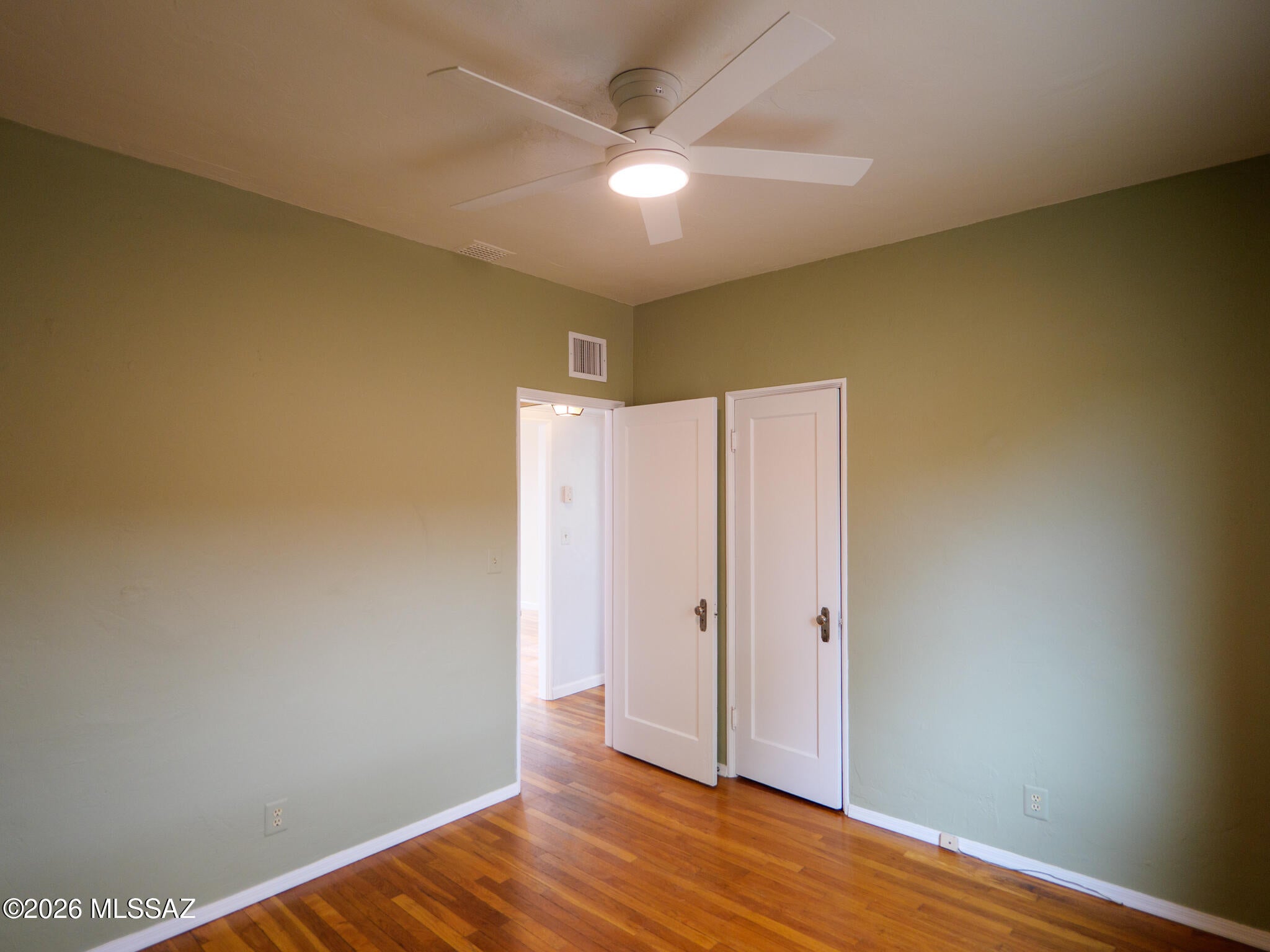 Jefferson Park - Residential Lease
