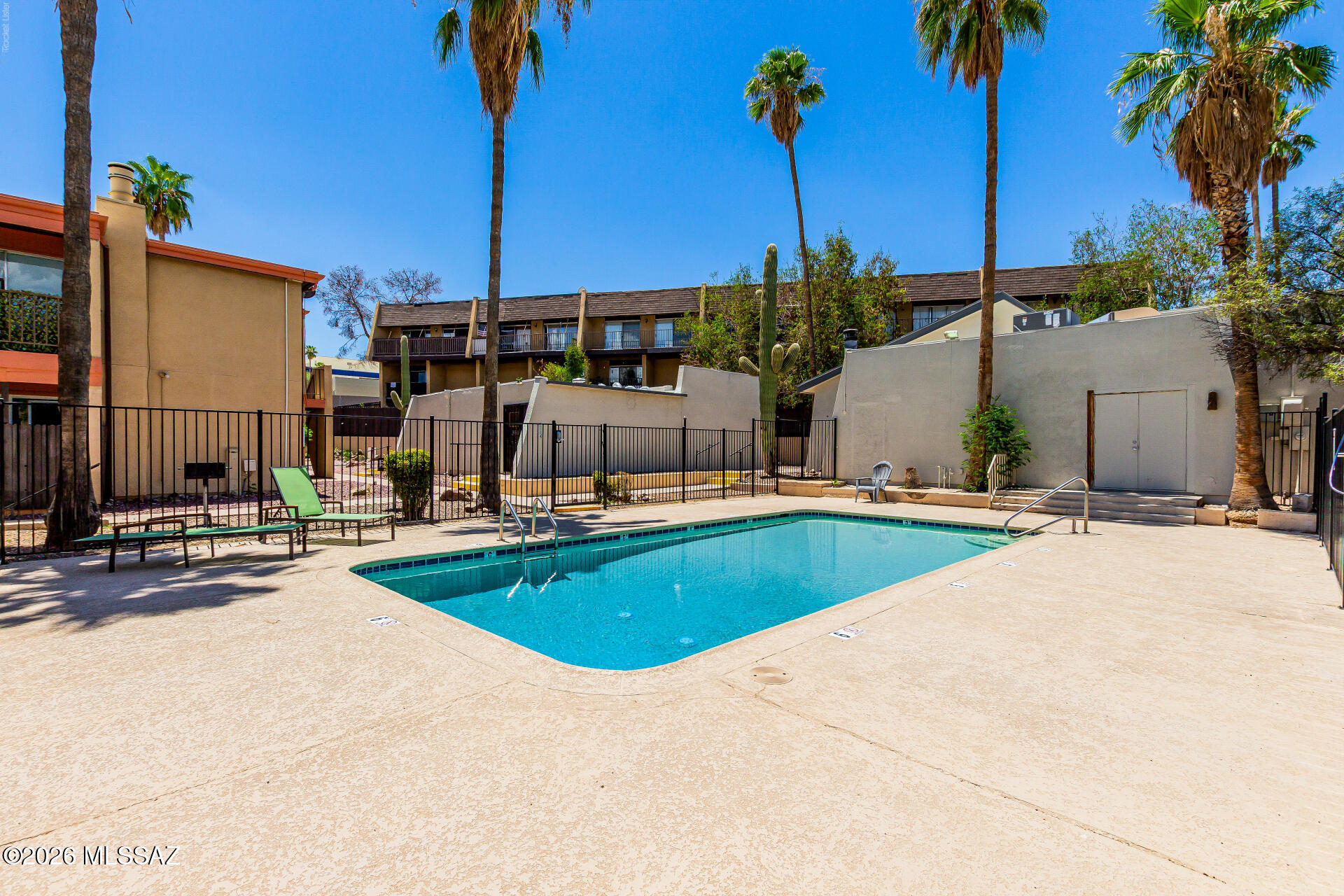 Las Colinas Condominiums - Residential