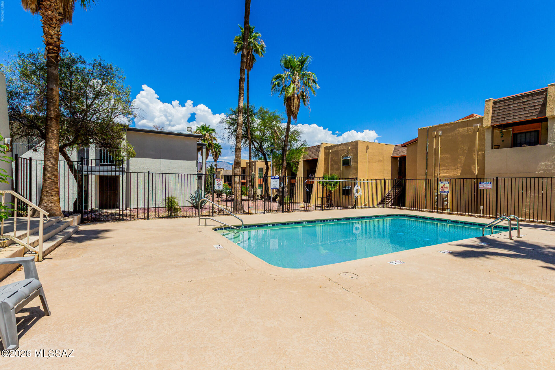 Las Colinas Condominiums - Residential