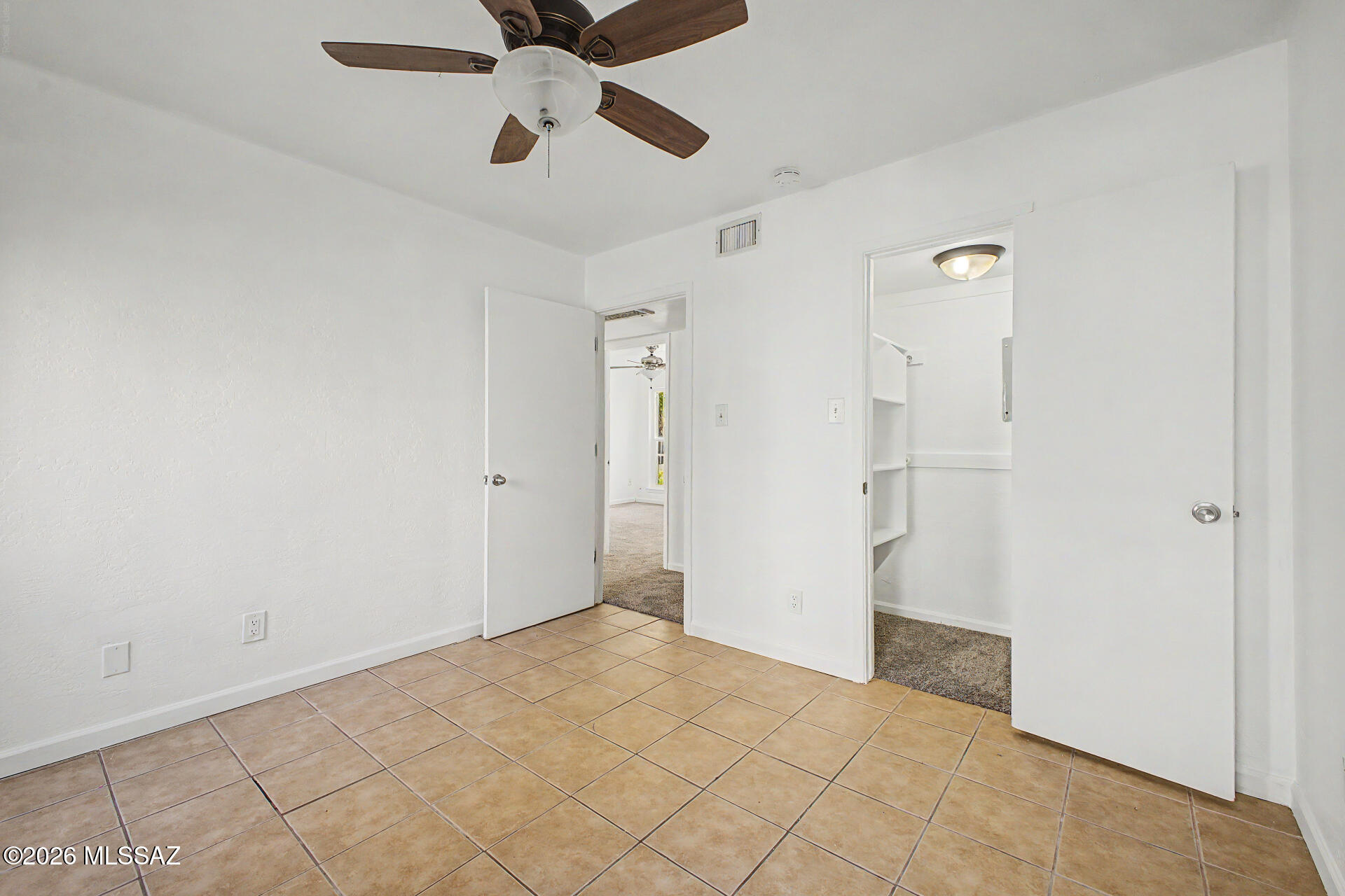 Las Colinas Condominiums - Residential