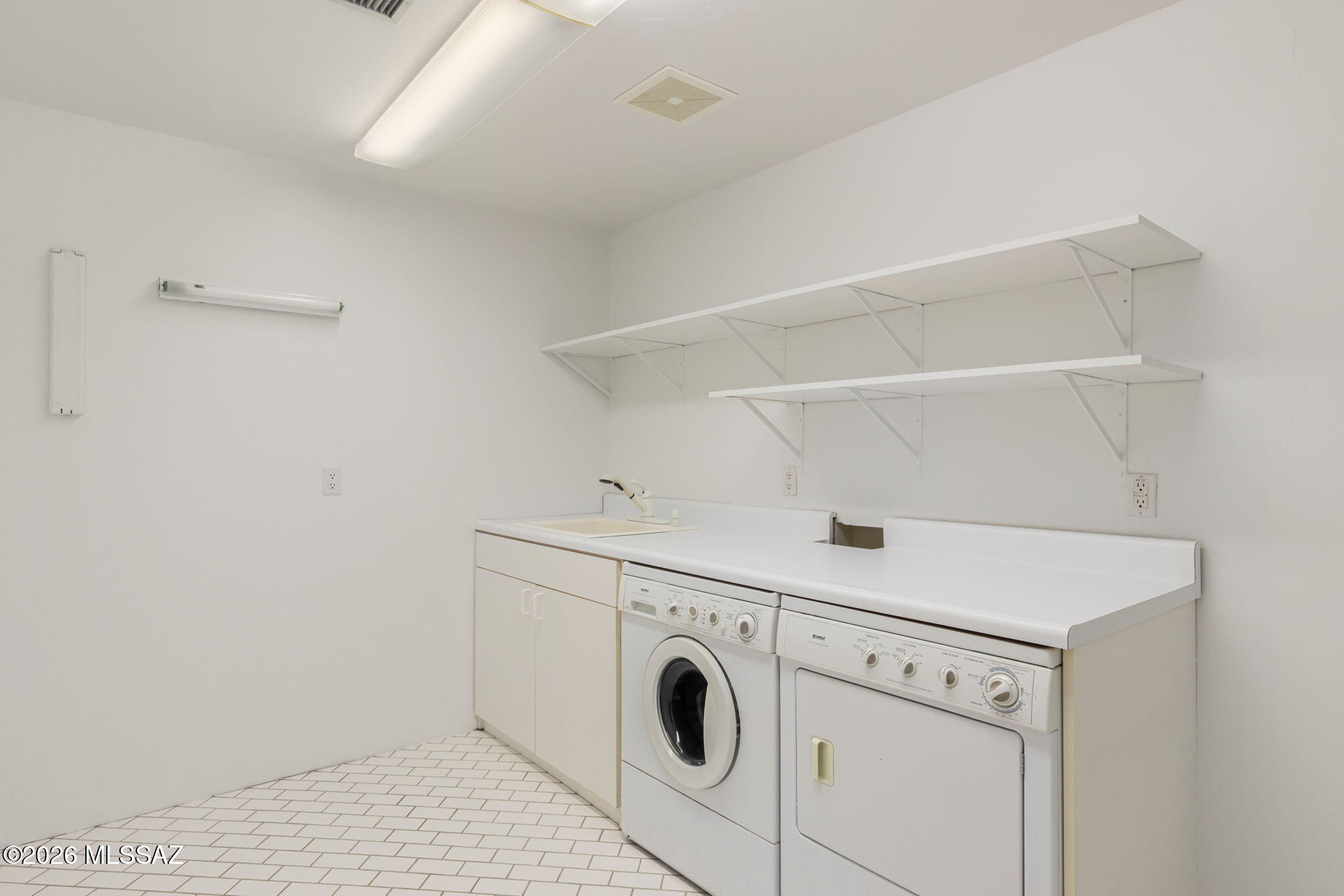 Swan Ridge (1-6) - Residential