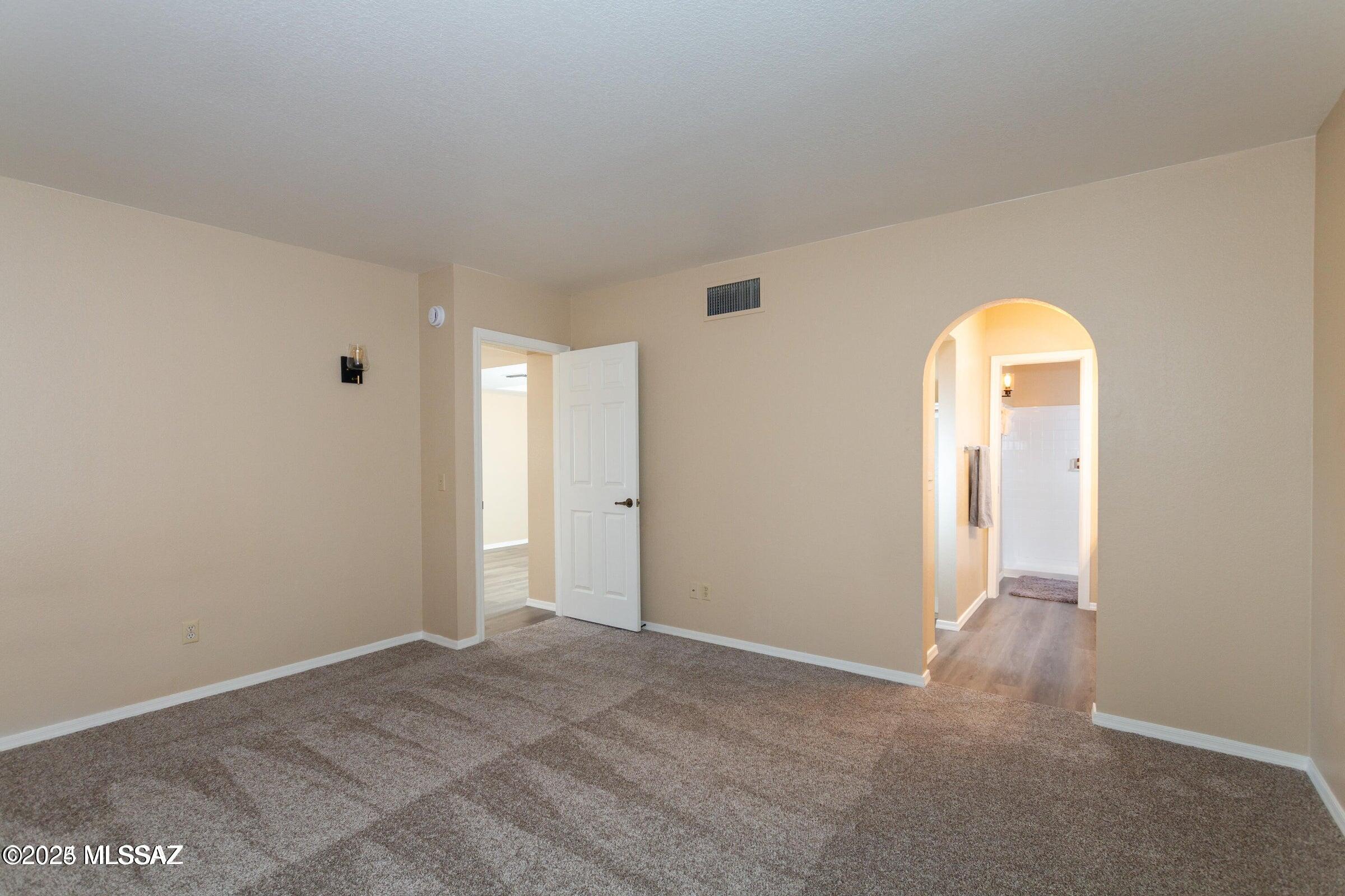 Las Casas Bellas Condo (45-53) - Residential Lease