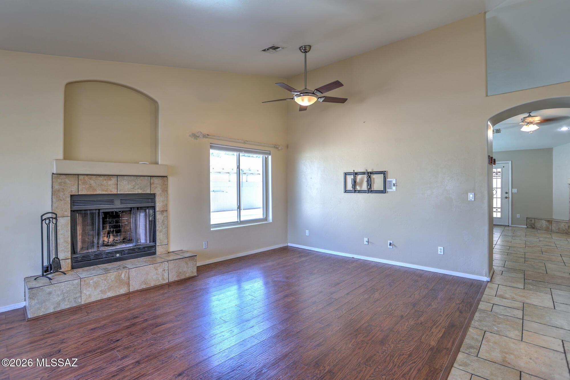 Thornydale Terrace(1-104) - Residential