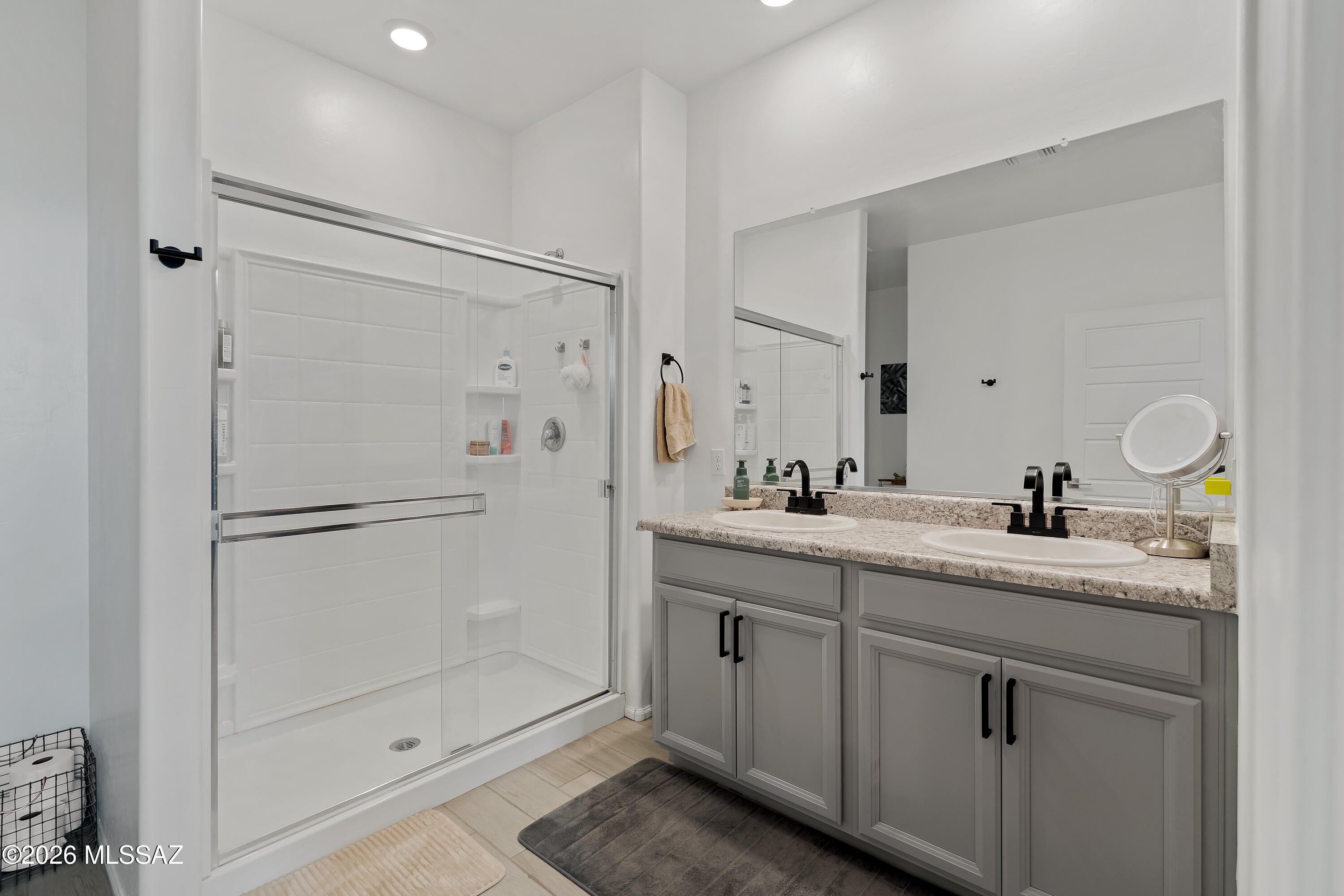 Valencia Crossing - Residential