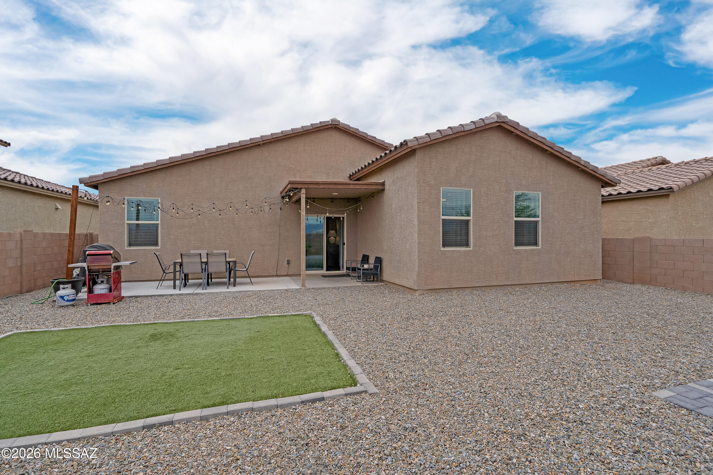 Valencia Crossing - Residential