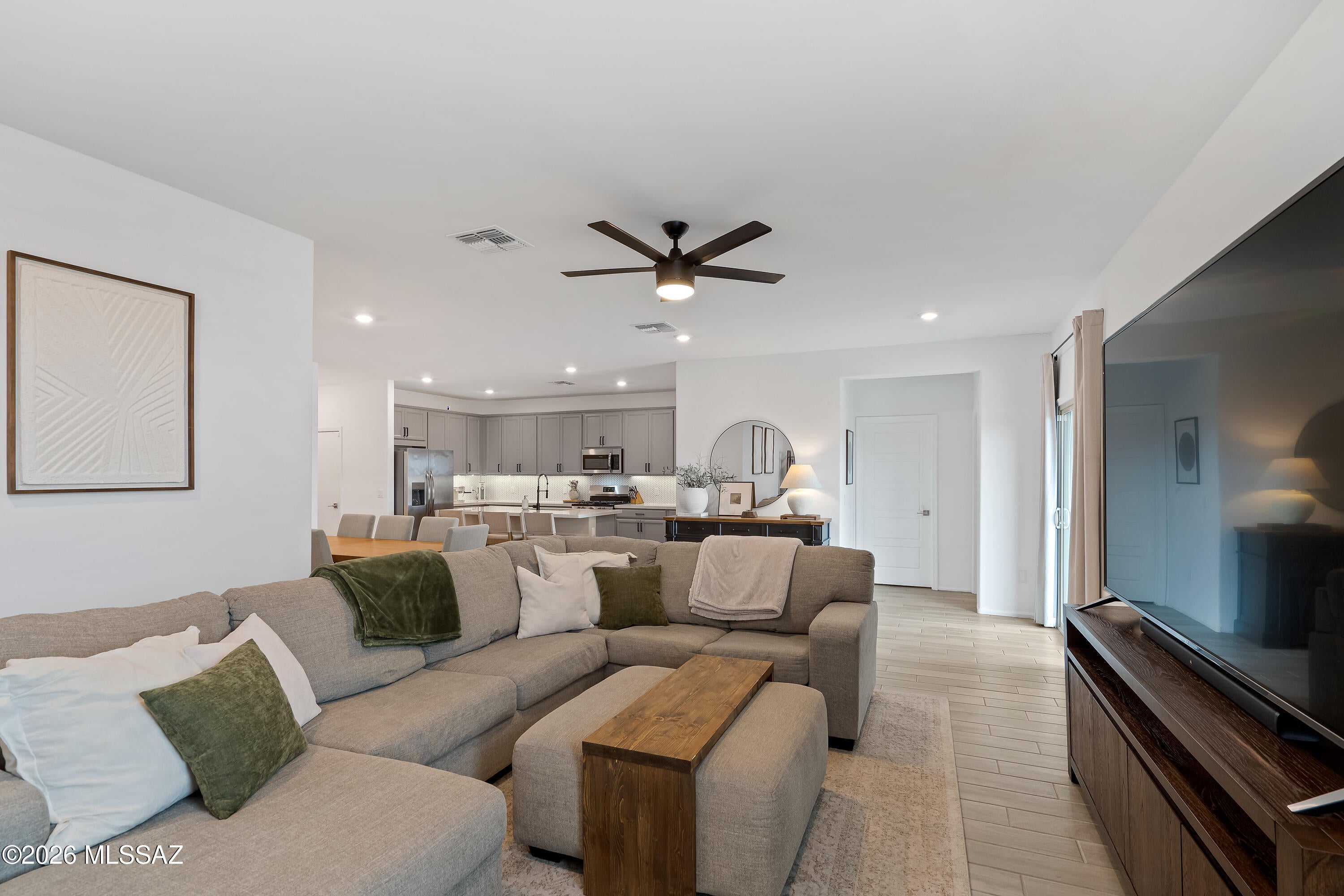 Valencia Crossing - Residential