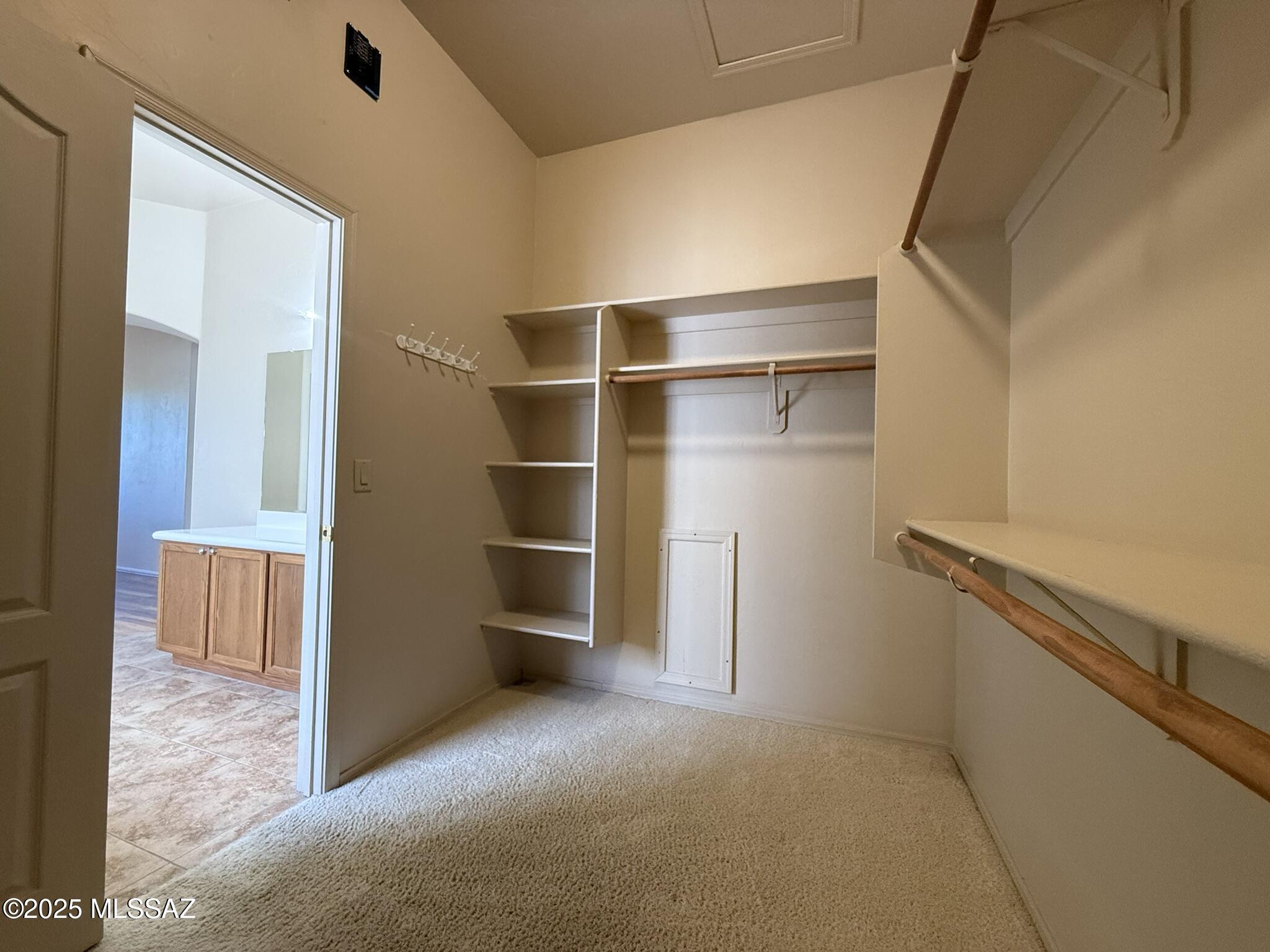 Sierra Crest (1-146) - Residential