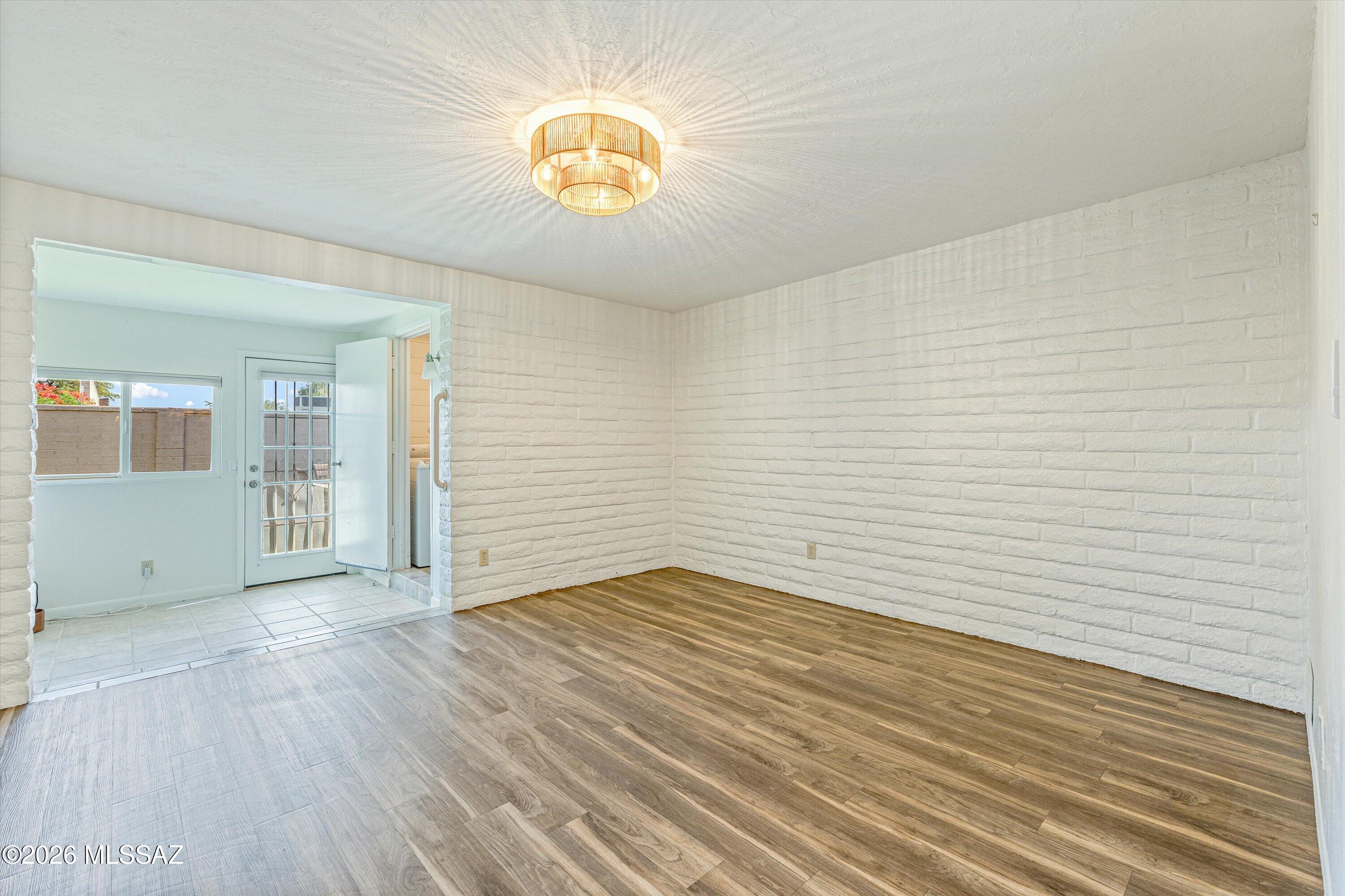 Verde Catalina Townhouses(1-149) - Residential