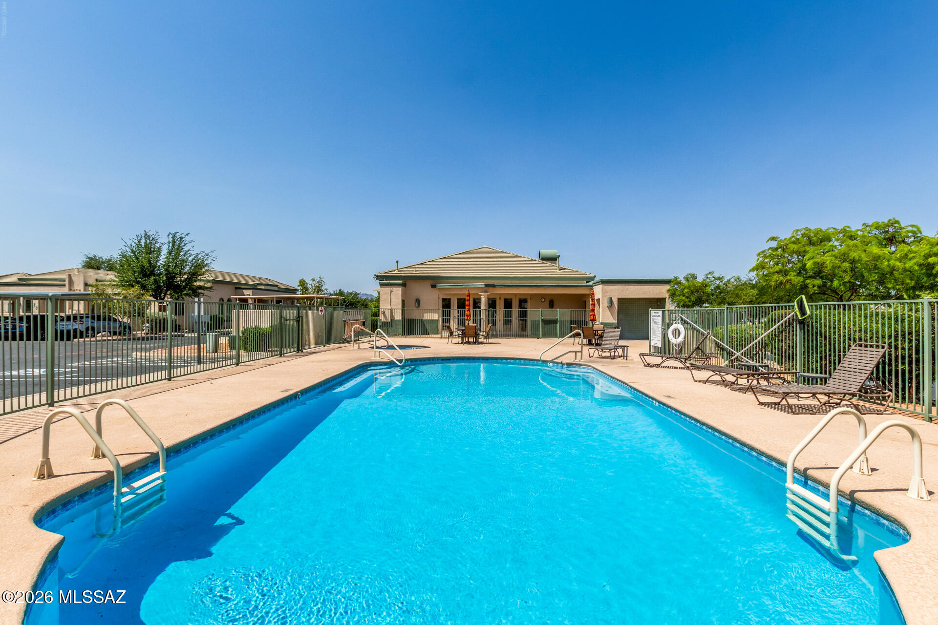 Mona Lisa Village (1-100) - Residential