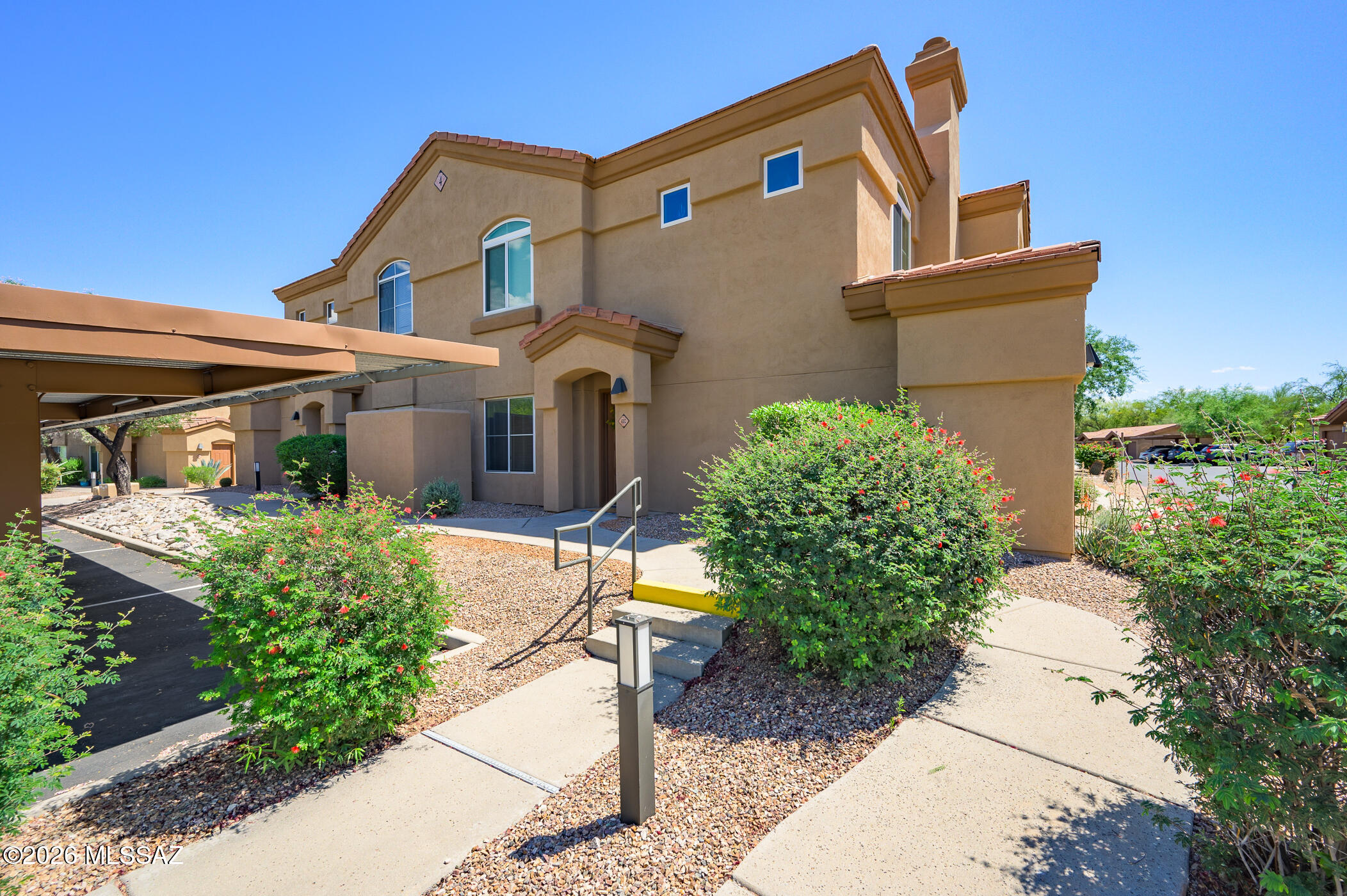Pinnacle Canyon Condominium - Residential
