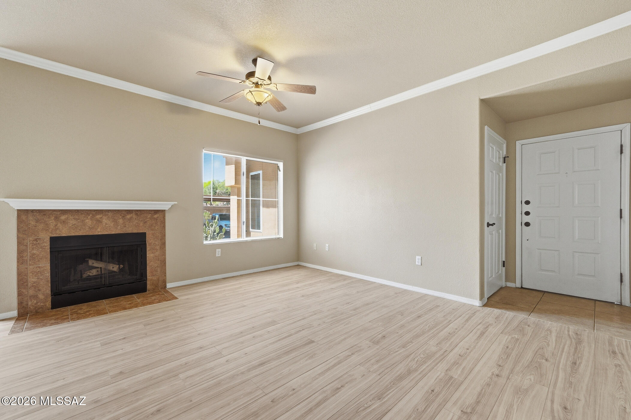 Pinnacle Canyon Condominium - Residential