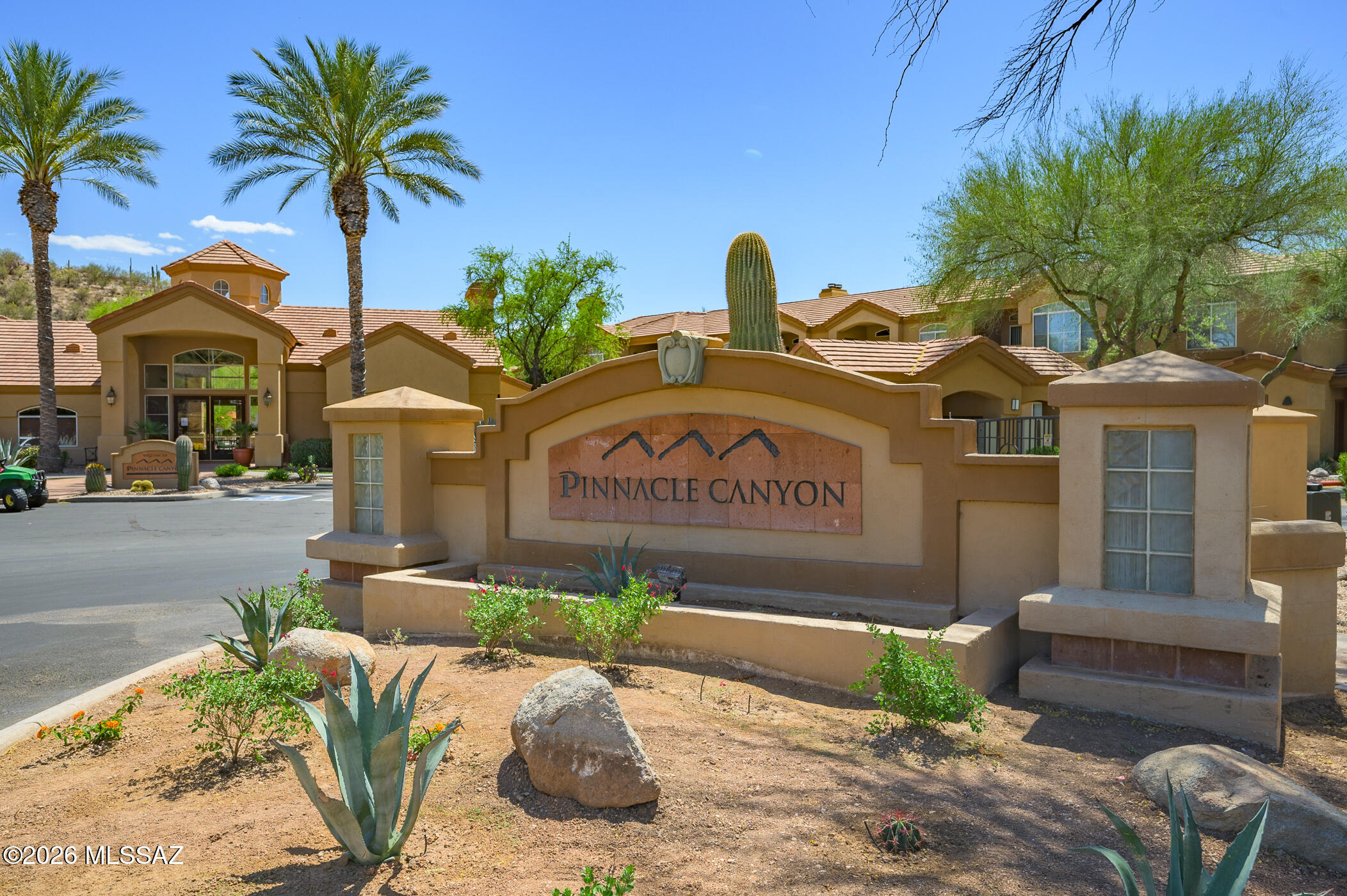 Pinnacle Canyon Condominium - Residential