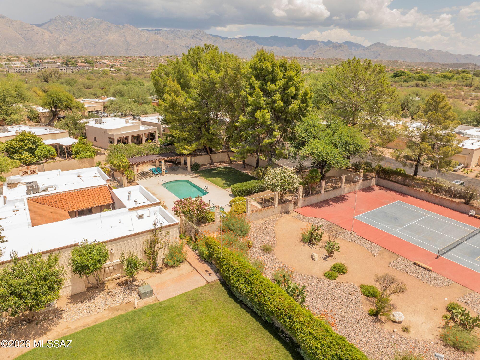 San Miguel (1-40) - Residential