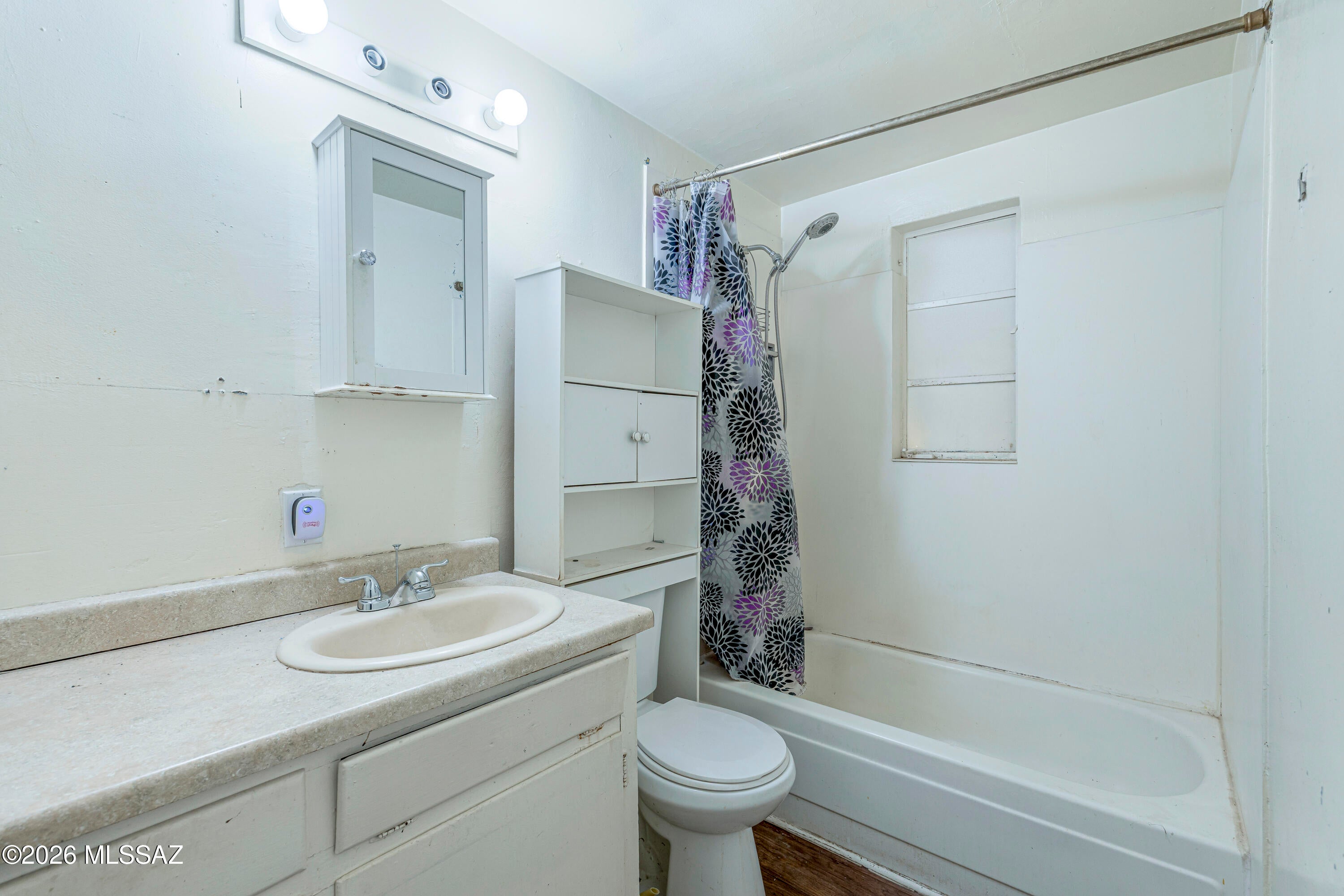 Catalina Farms Annex - Residential Income