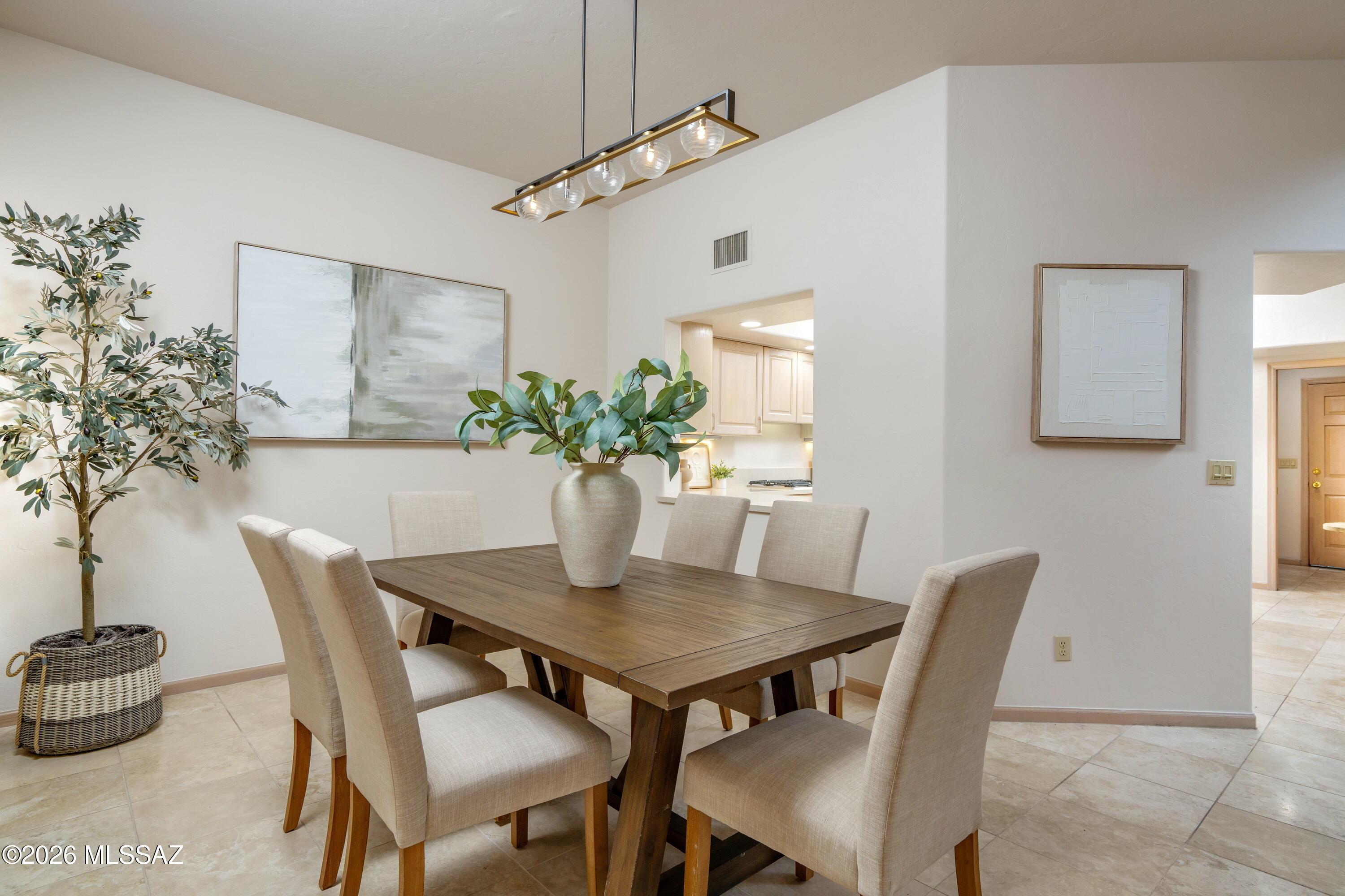 Finisterra II (211-302) - Residential
