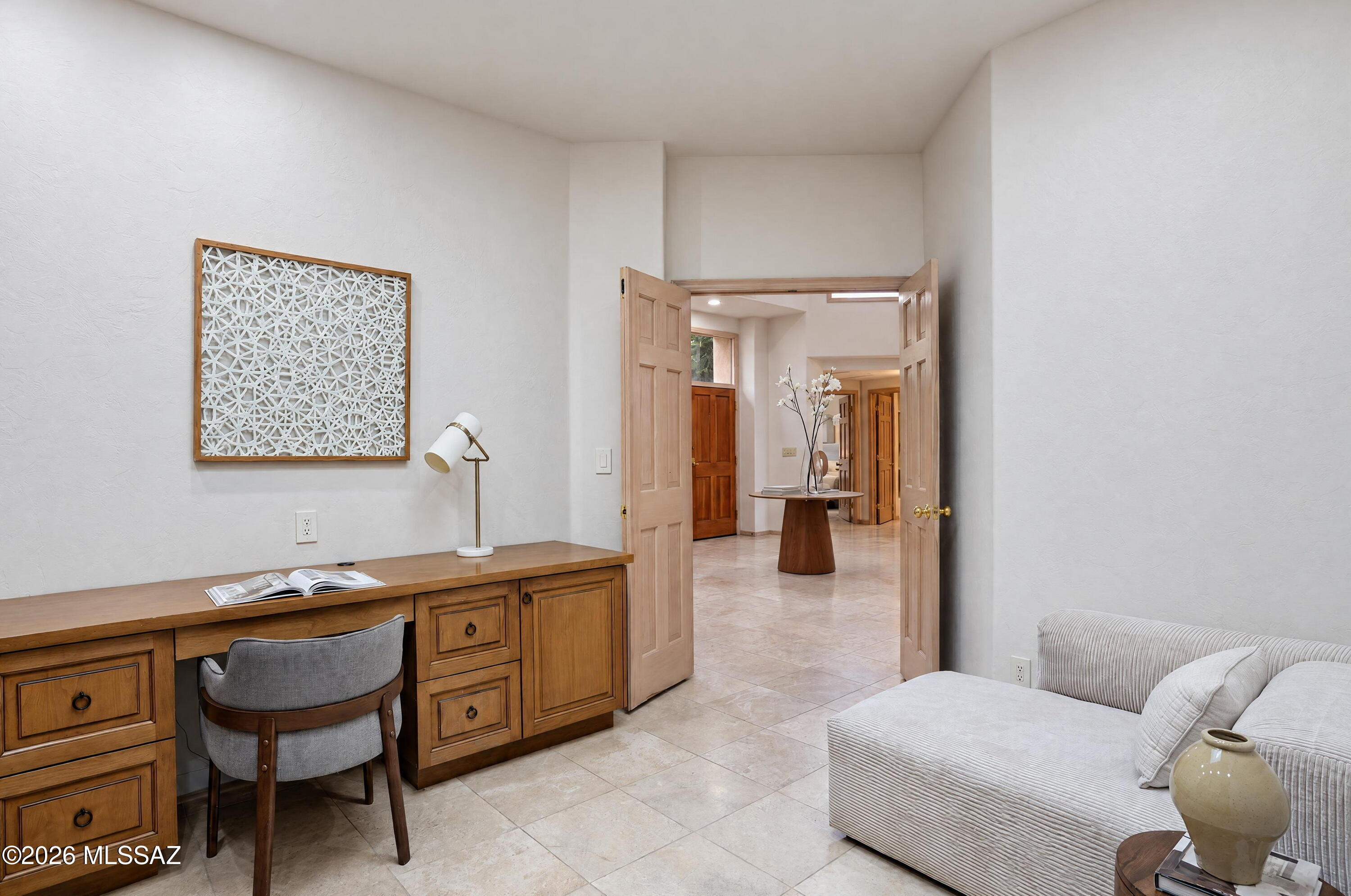 Finisterra II (211-302) - Residential