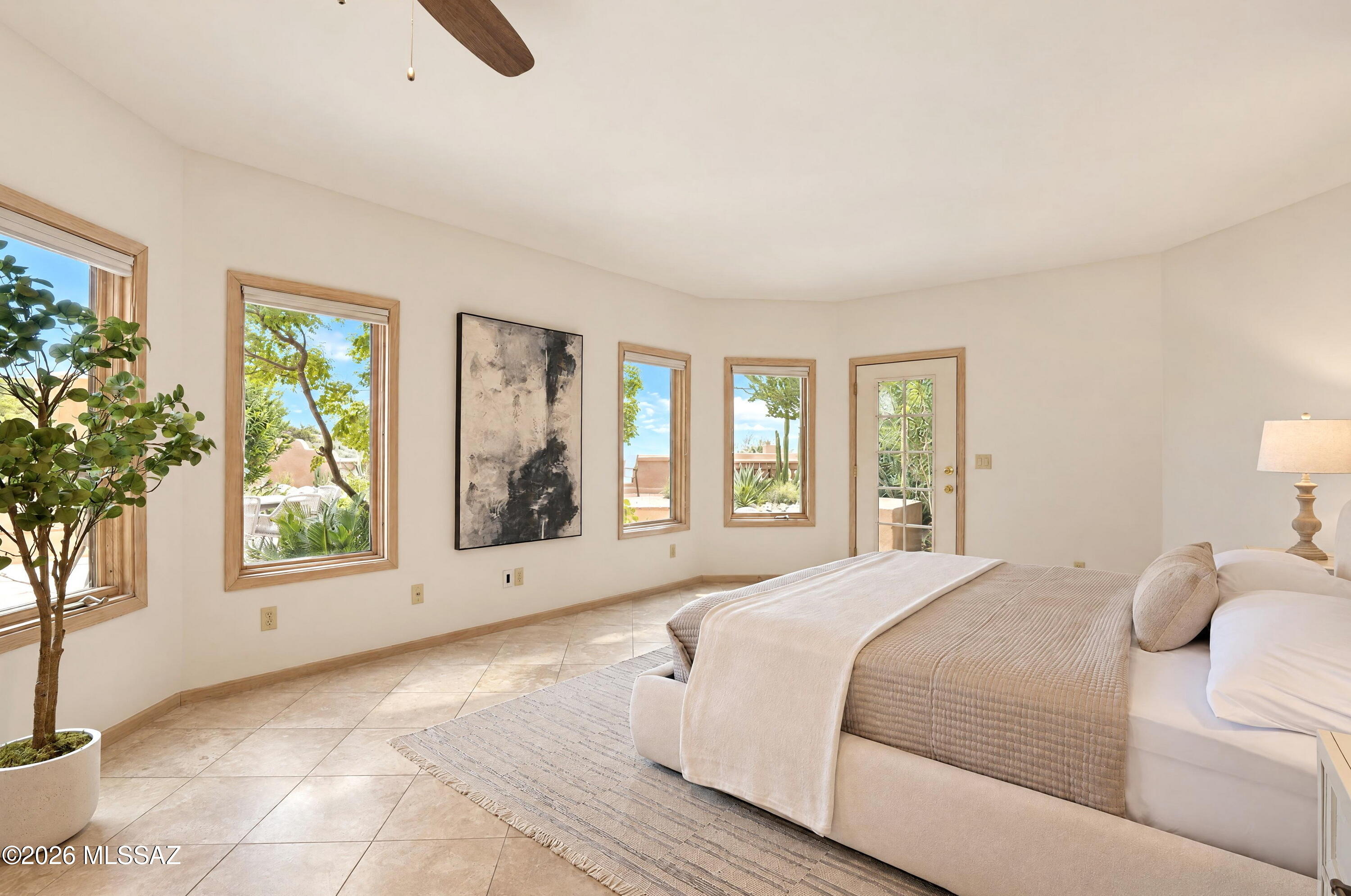 Finisterra II (211-302) - Residential