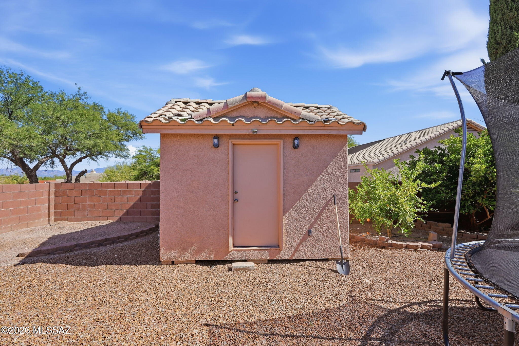 Colonias La Canada (83-219) - Residential