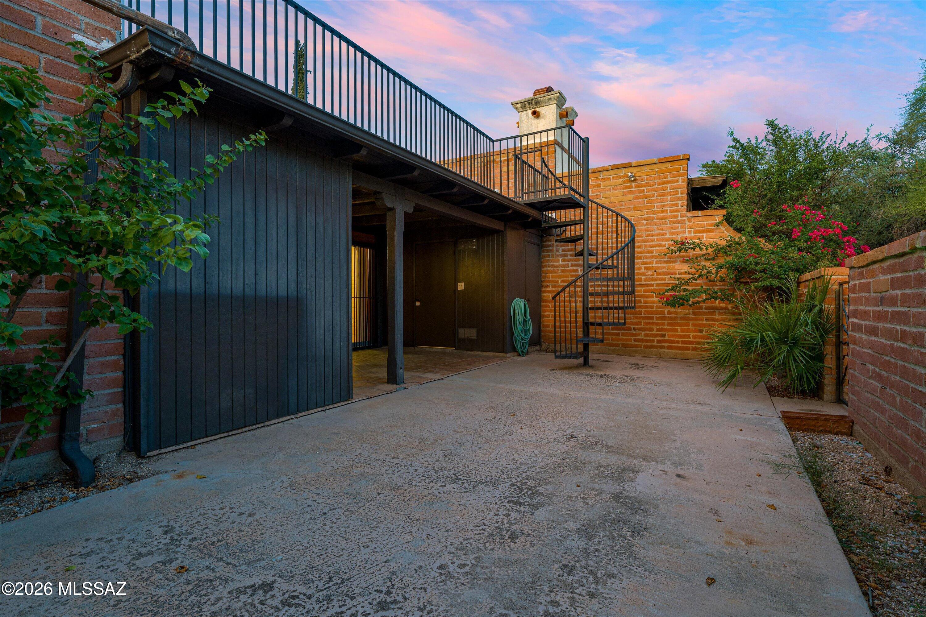 Catalina Pueblo (1-34) - Residential