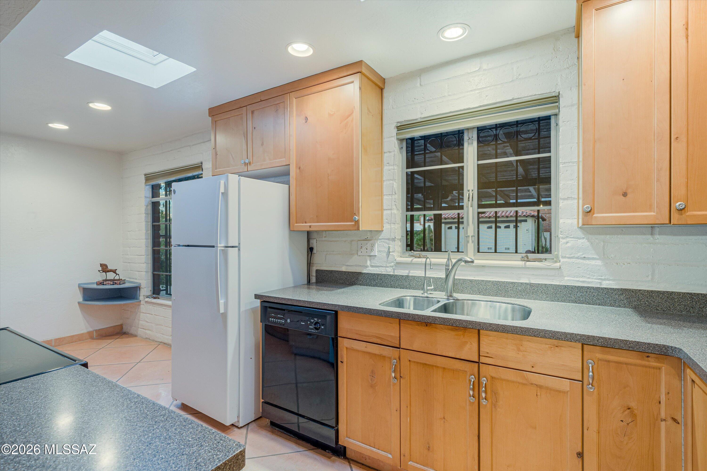 Catalina Pueblo (1-34) - Residential